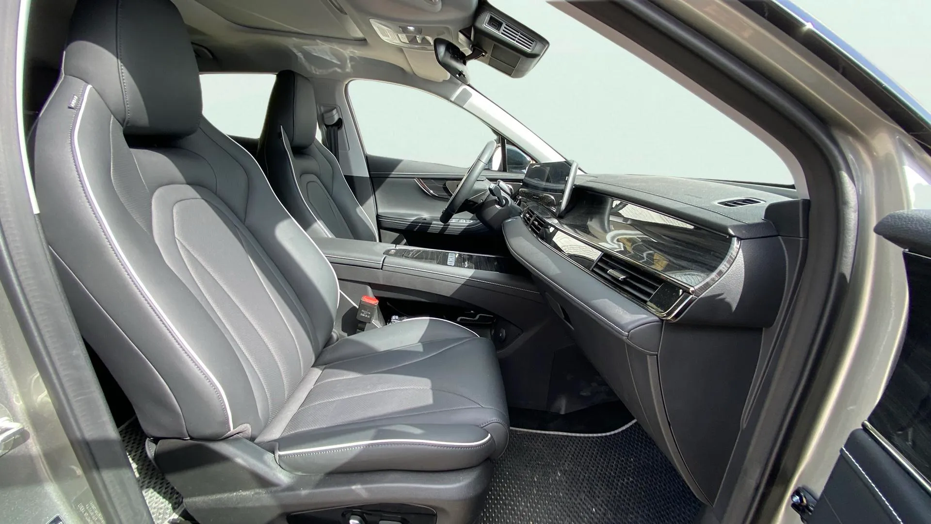 Omoda 5 Comfort 1.6 T-GDi - foto 16