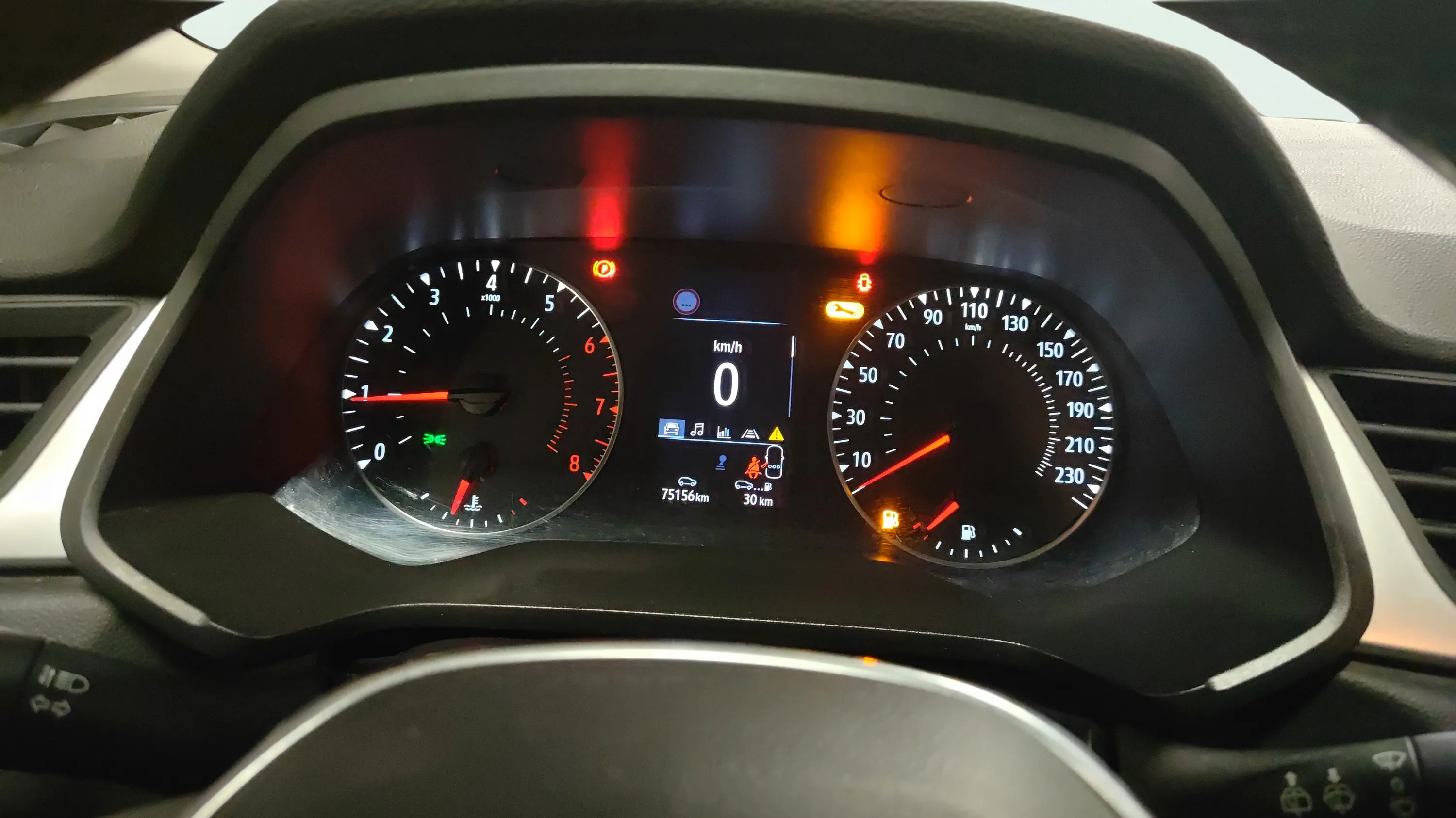Renault Captur equilibre TCe - foto 8