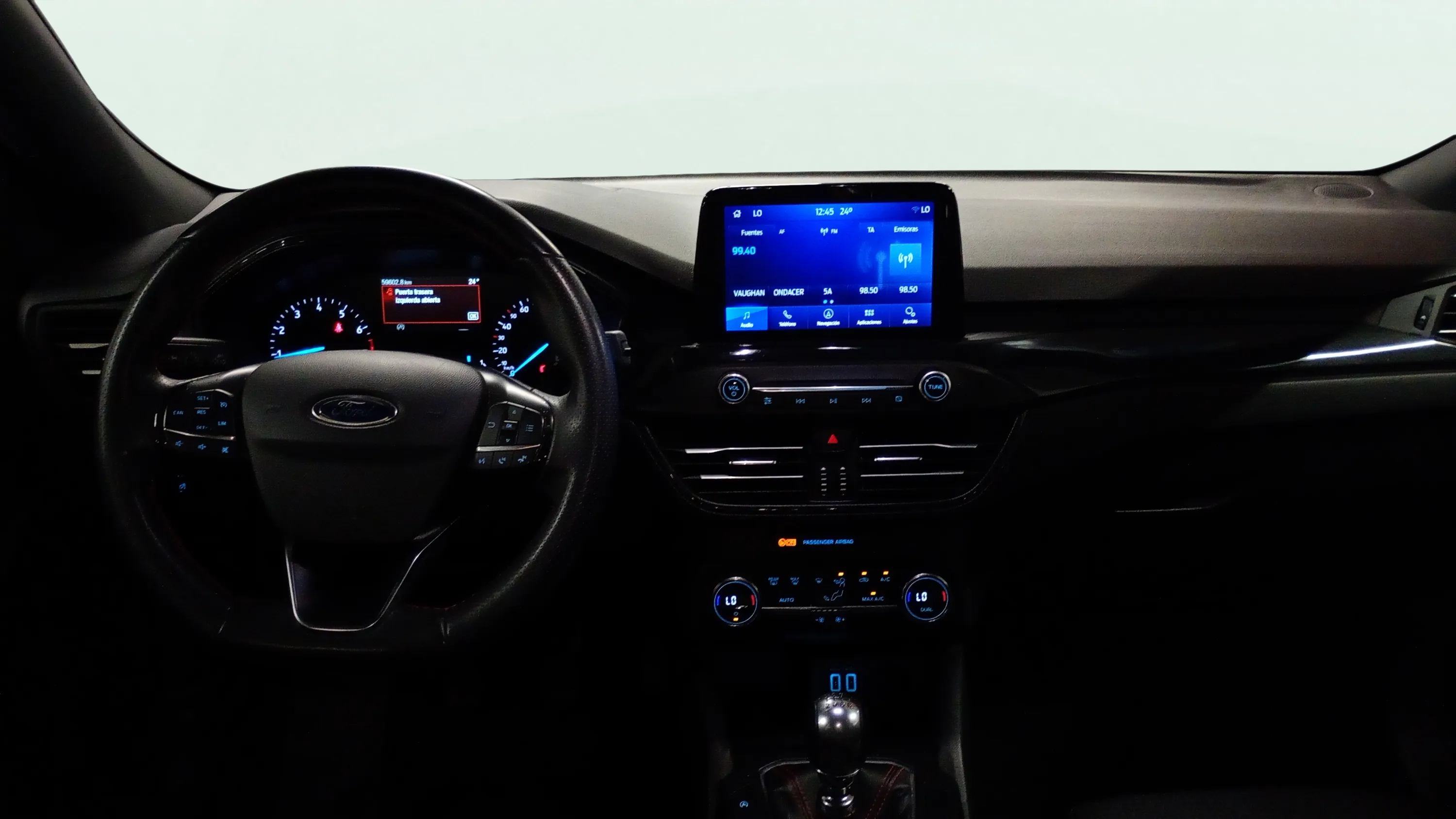 Ford Focus 1.0 EcoBoost MHEV ST-Line - foto 6
