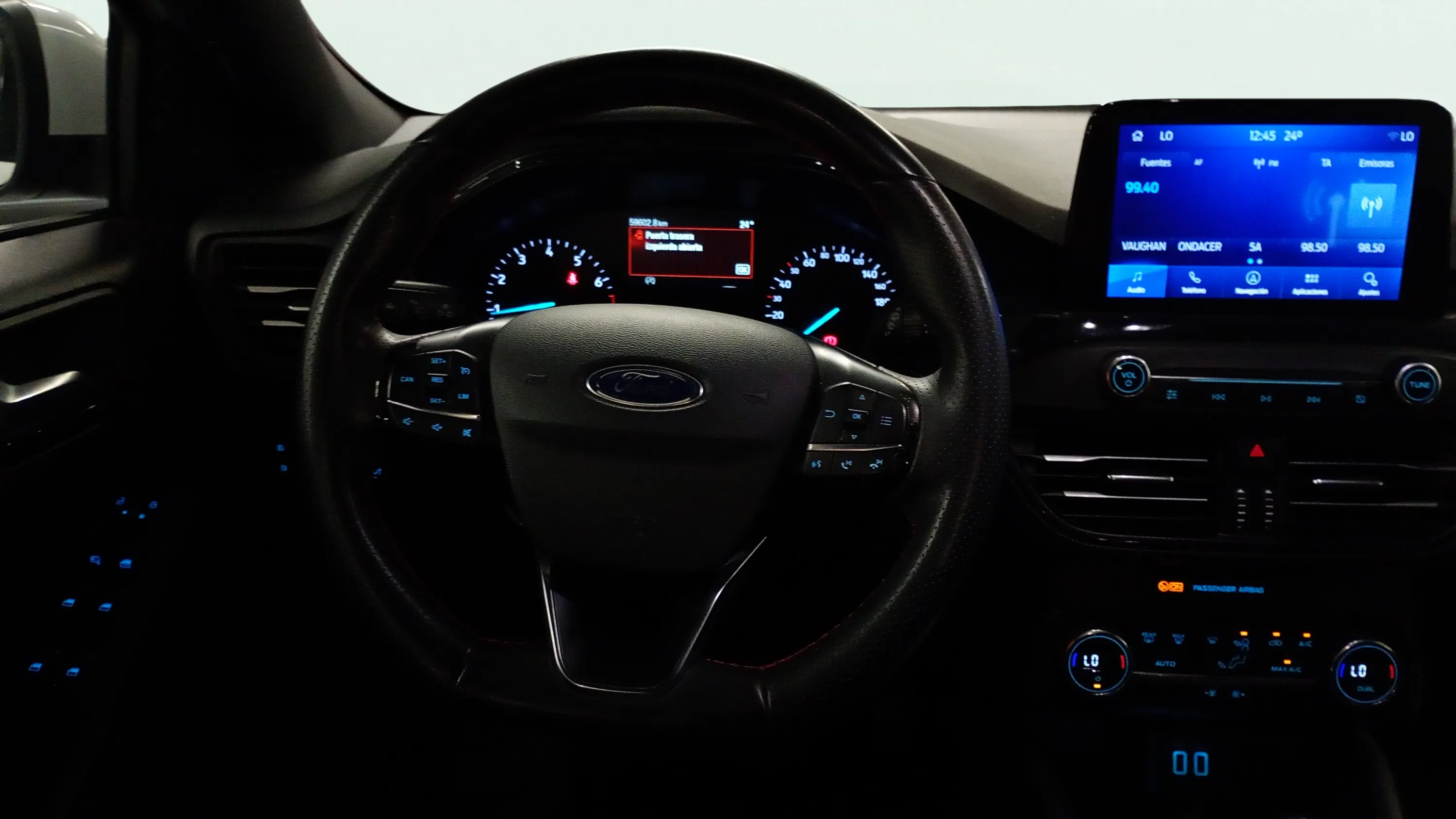 Ford Focus 1.0 EcoBoost MHEV ST-Line - foto 7