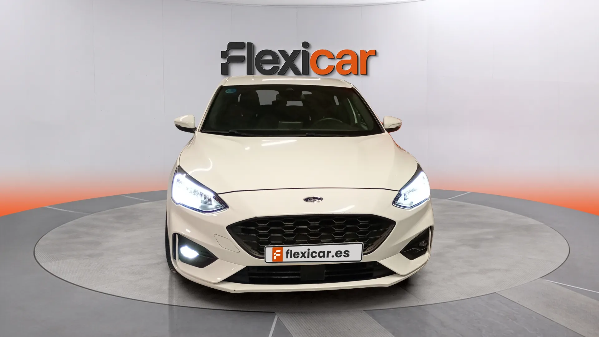 Ford Focus 1.0 EcoBoost MHEV ST-Line - foto 2