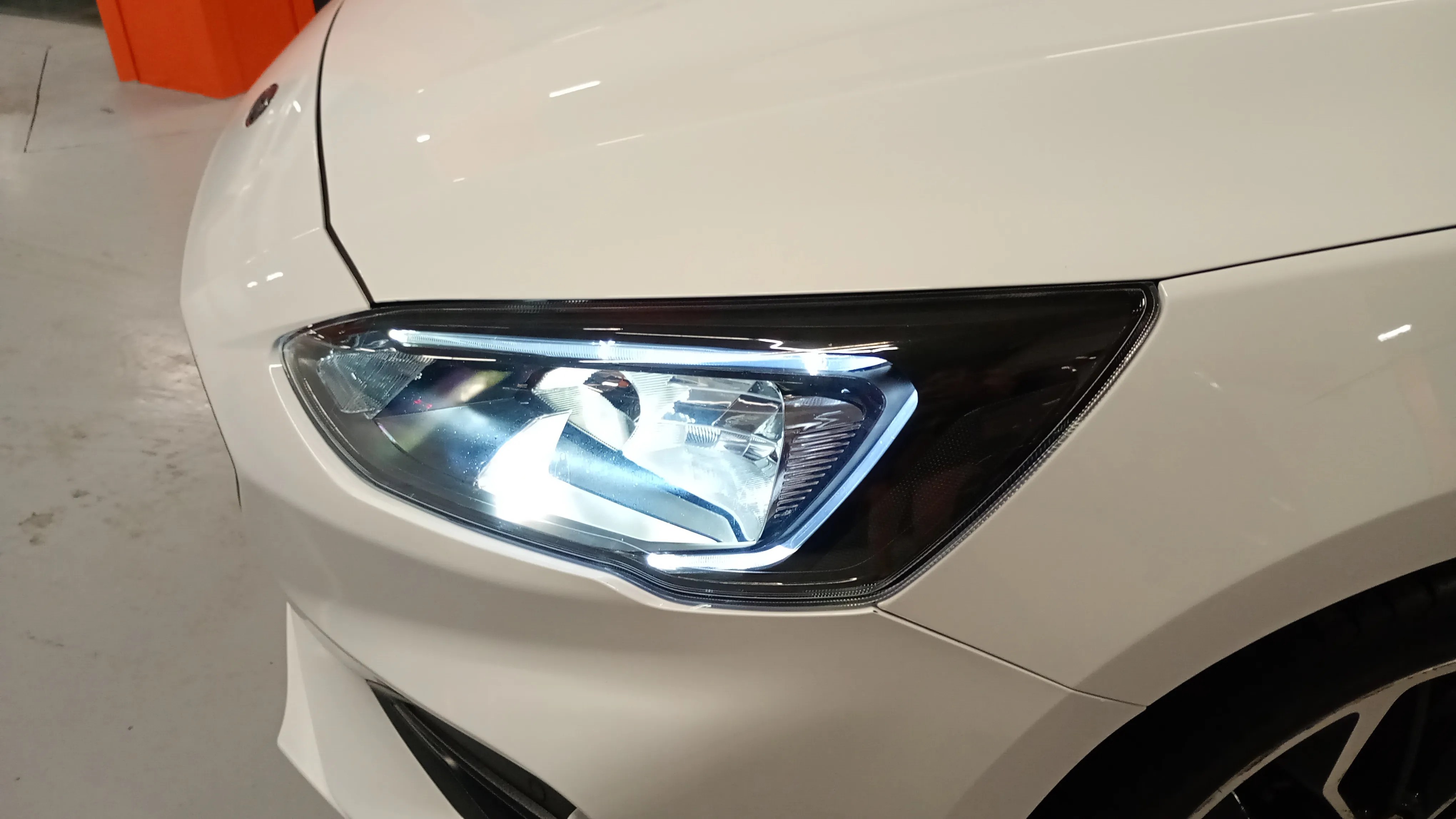 Ford Focus 1.0 EcoBoost MHEV ST-Line - foto 16