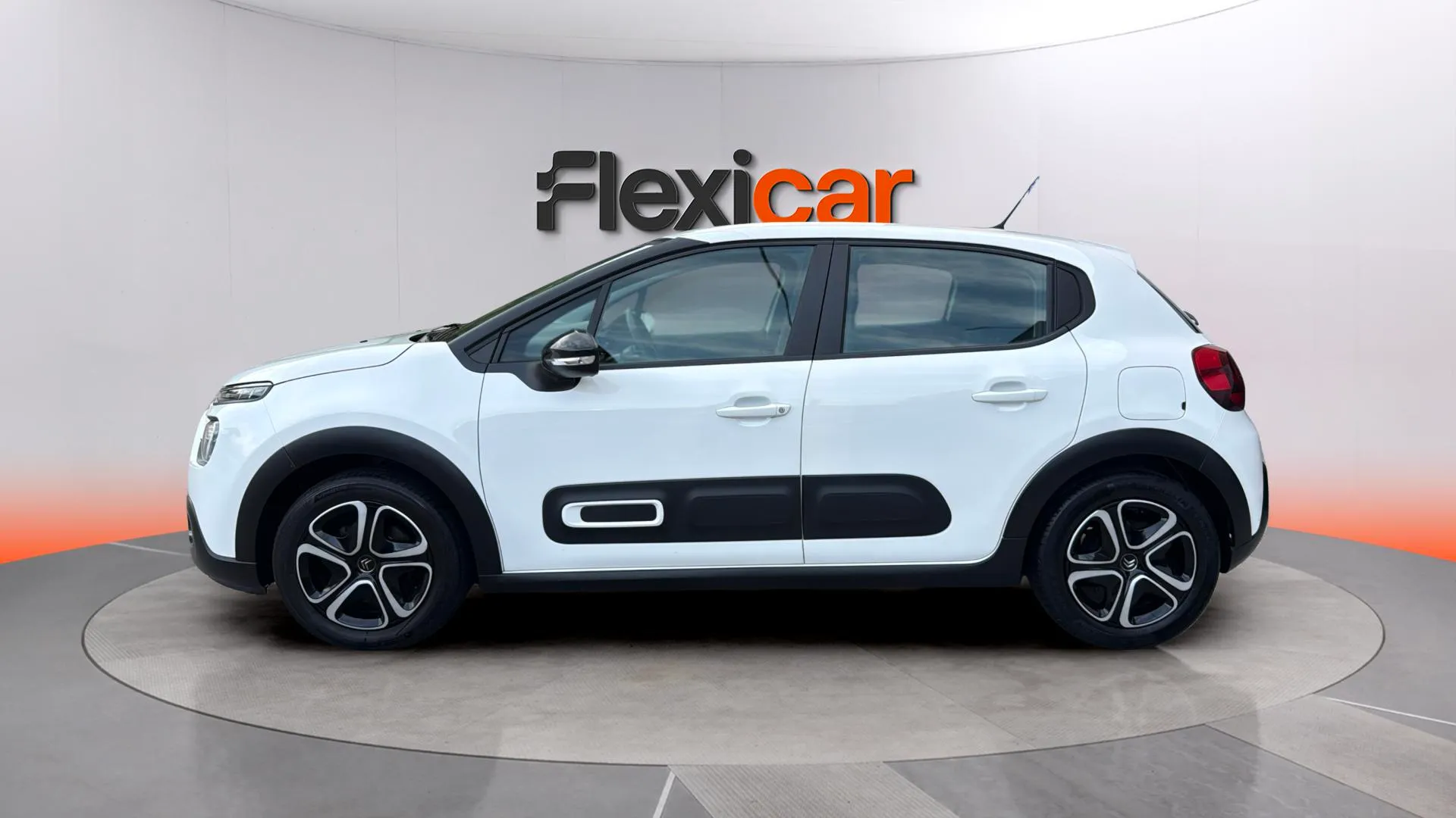 Citroën C3 PureTech Plus - foto 4