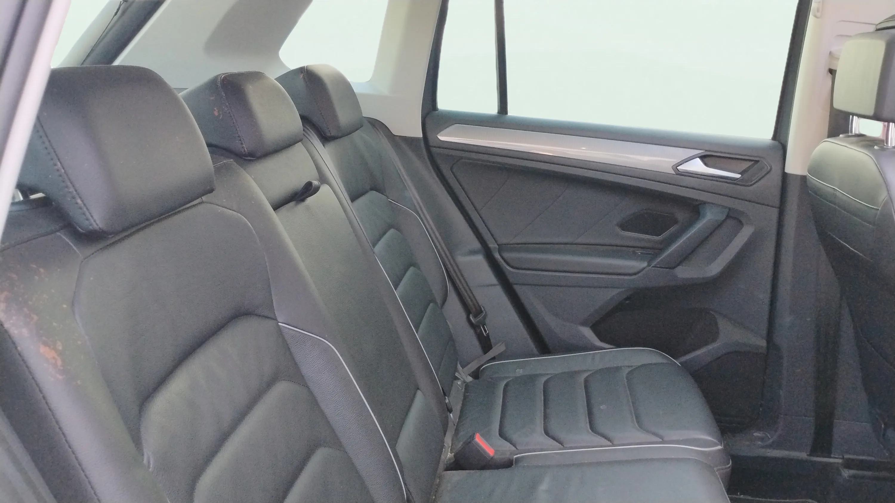 Volkswagen Tiguan Life 2.0 TDI DSG - foto 13