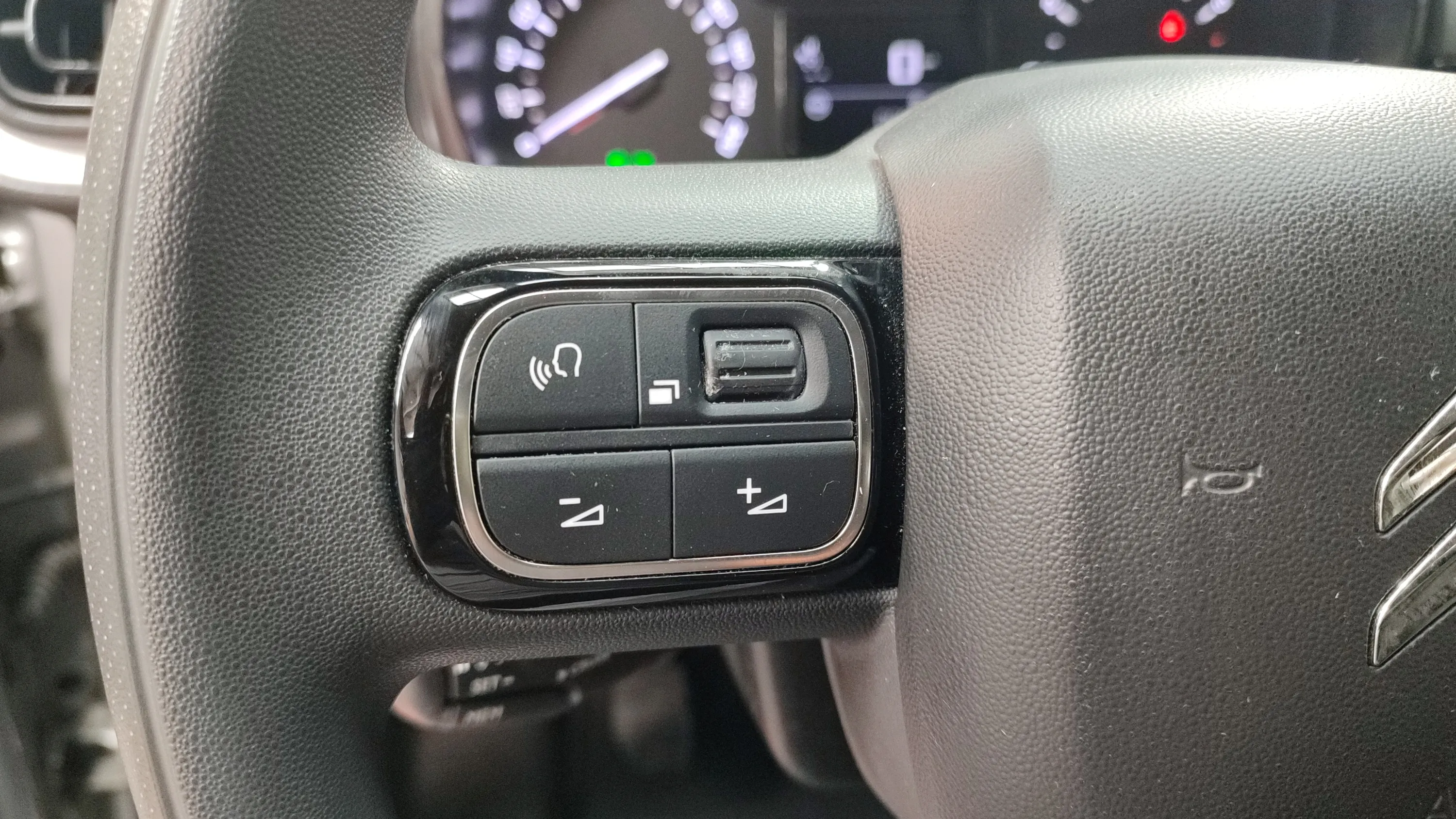Citroën C3 PureTech Plus - foto 13