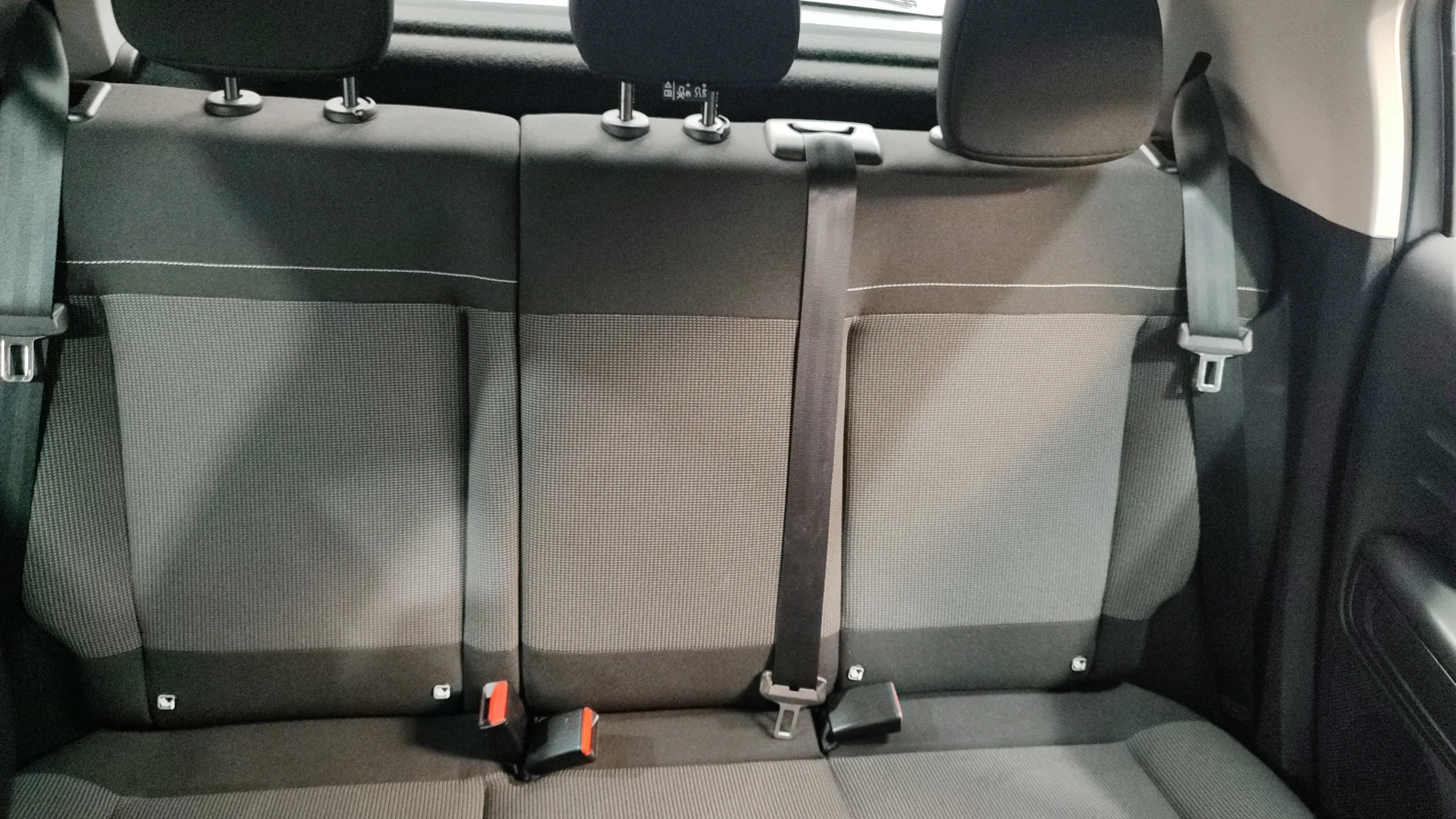 Citroën C3 PureTech Plus - foto 18