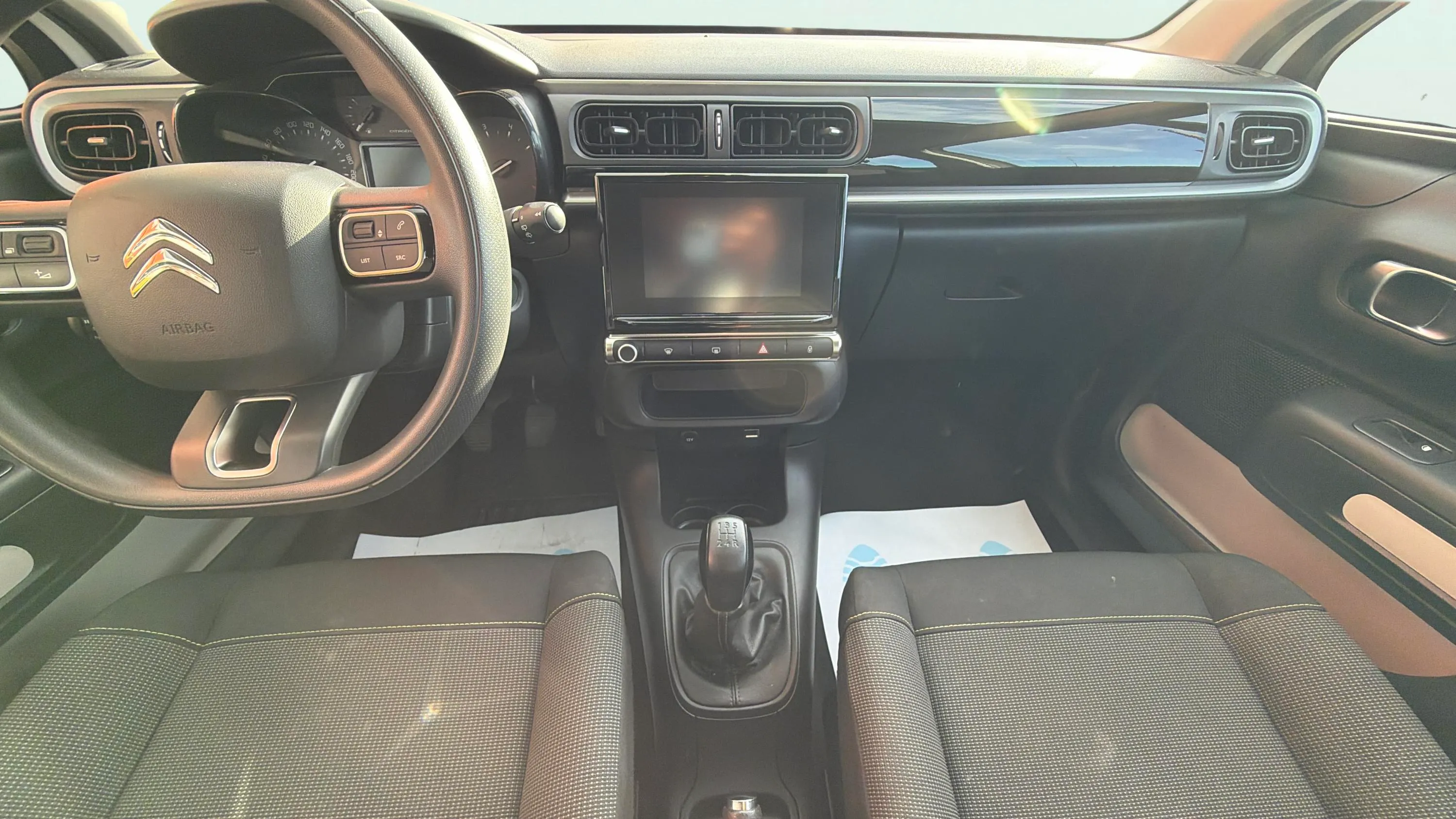 Citroën C3 PureTech Plus - foto 11