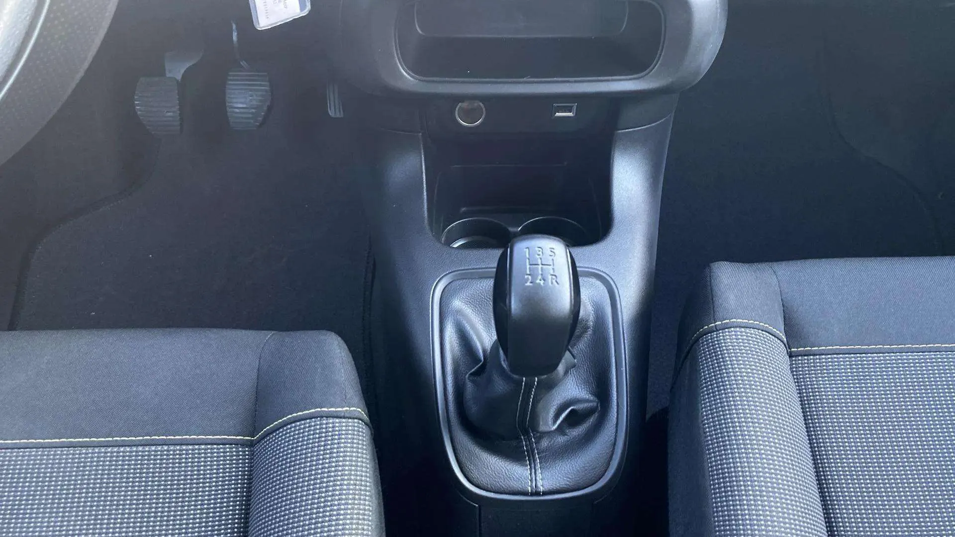 Citroën C3 PureTech Plus - foto 21