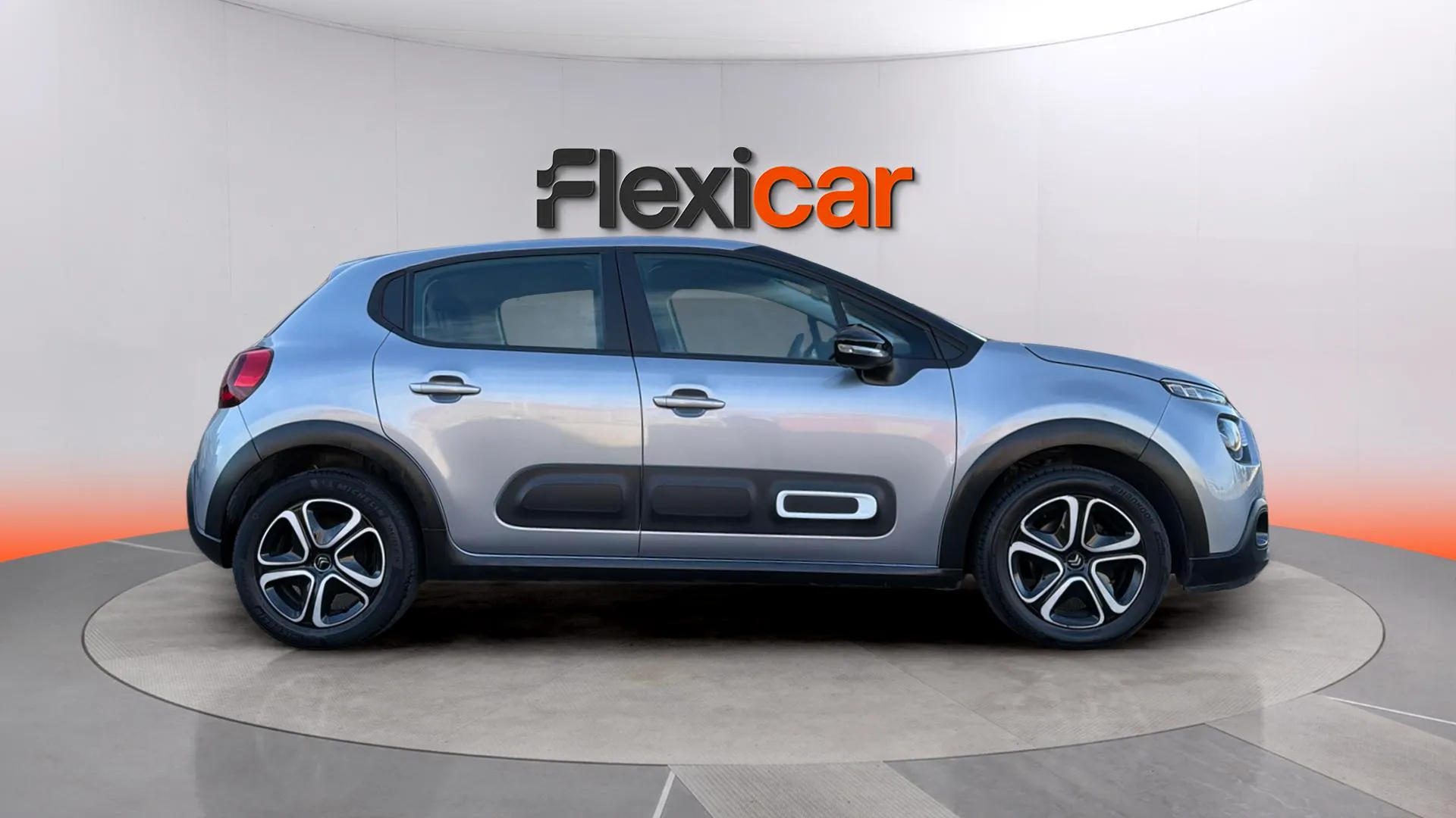 Citroën C3 PureTech Plus - foto 2
