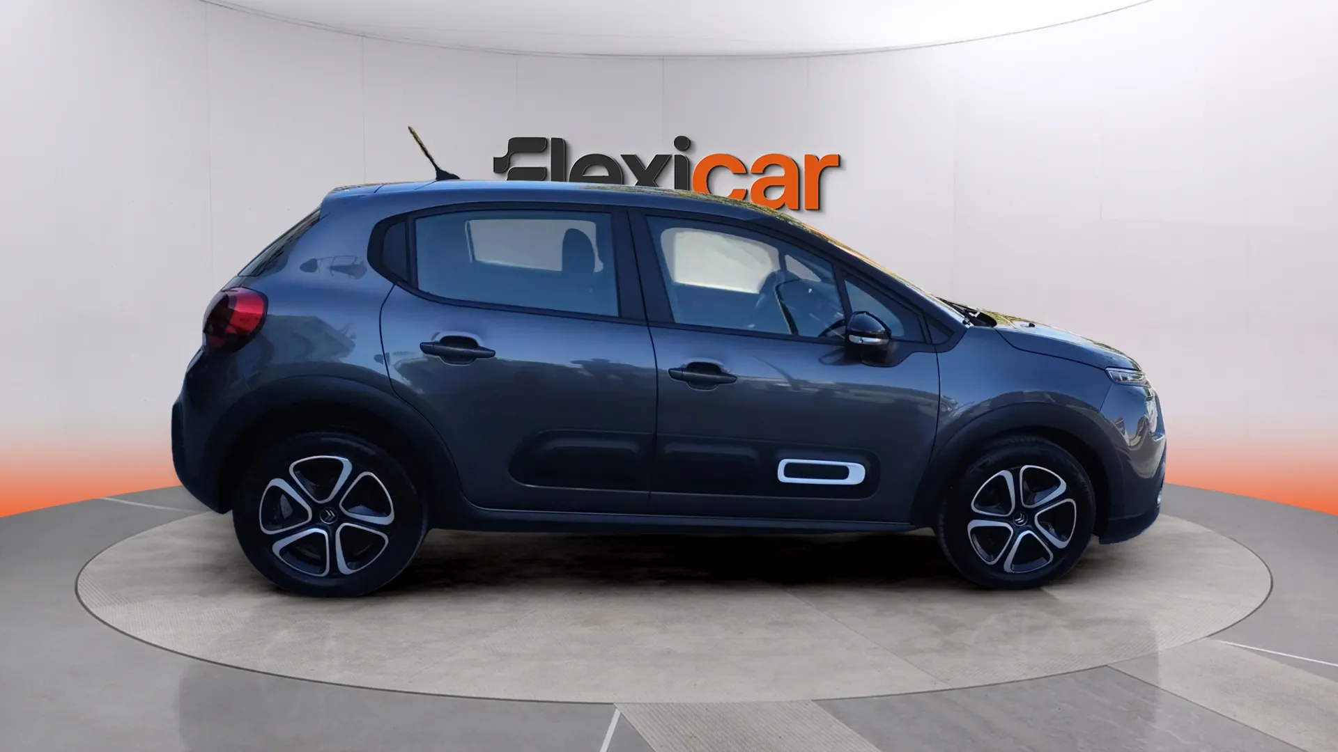 Citroën C3 PureTech Plus - foto 8