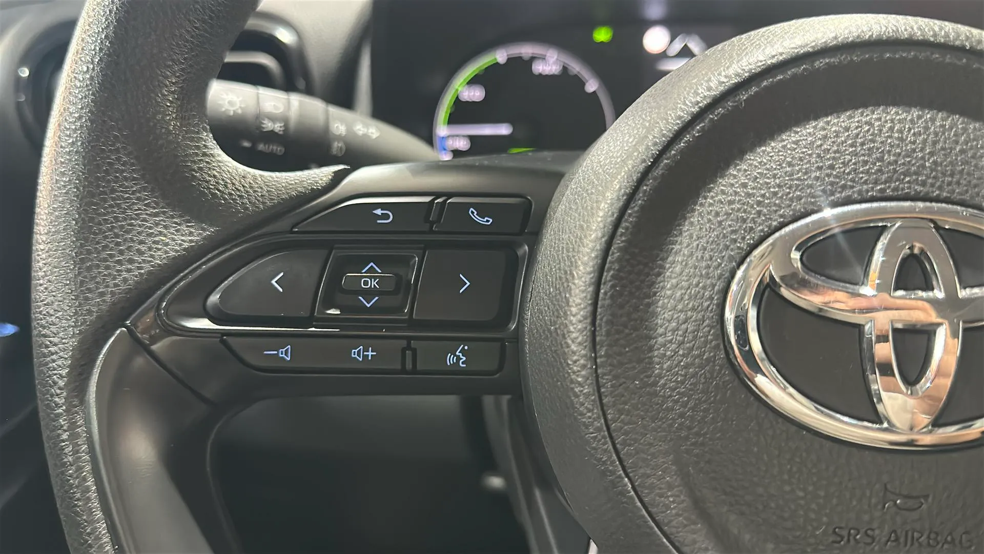 Toyota Yaris 1.5 120H Active Tech - foto 13