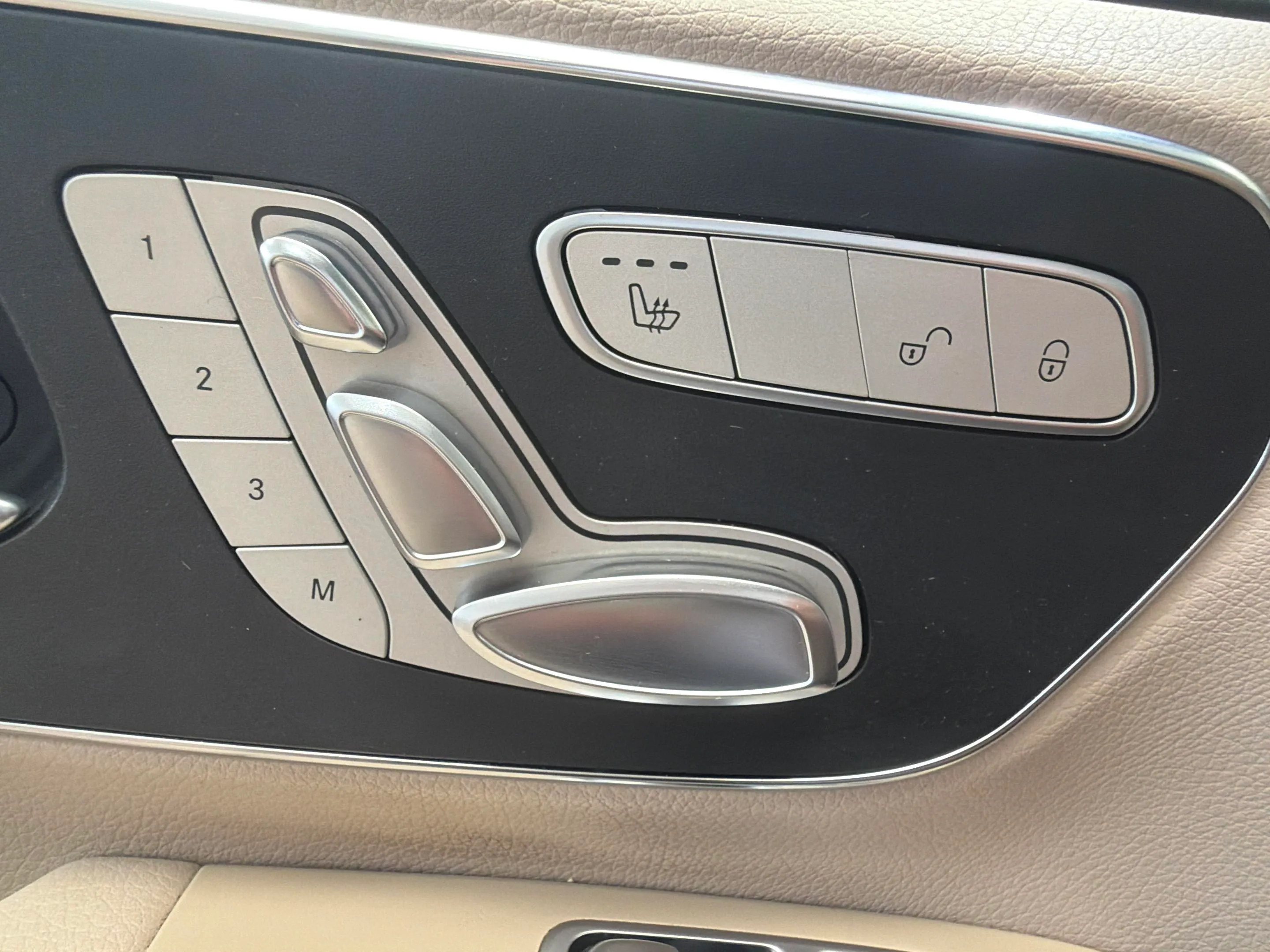Mercedes-Benz Clase V 220 d Avantgarde Compacto - foto 18