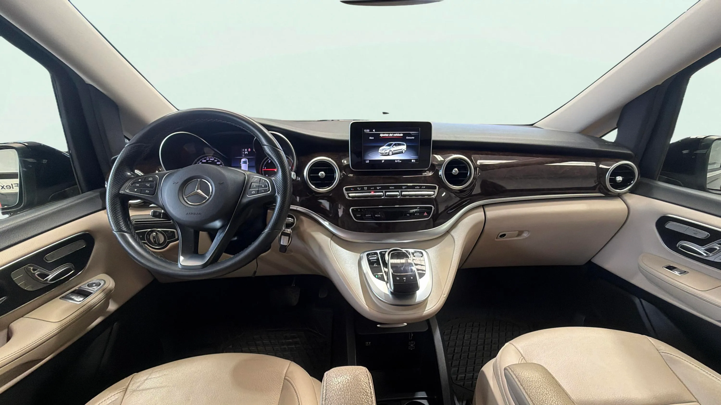 Mercedes-Benz Clase V 220 d Avantgarde Compacto - foto 9