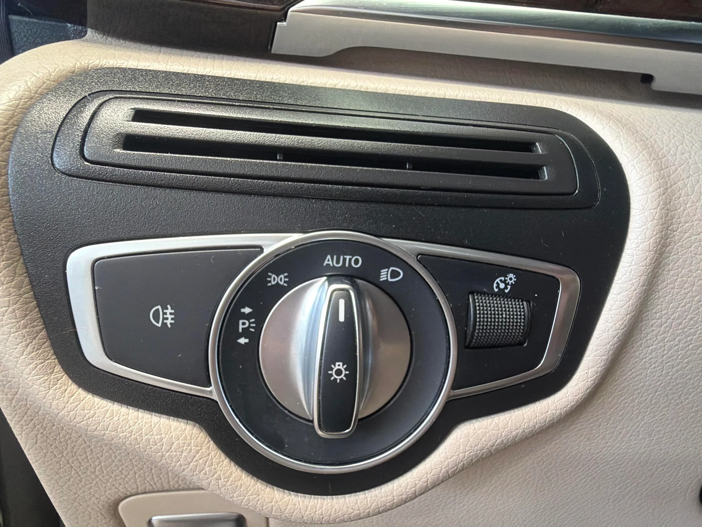 Mercedes-Benz Clase V 220 d Avantgarde Compacto - foto 19
