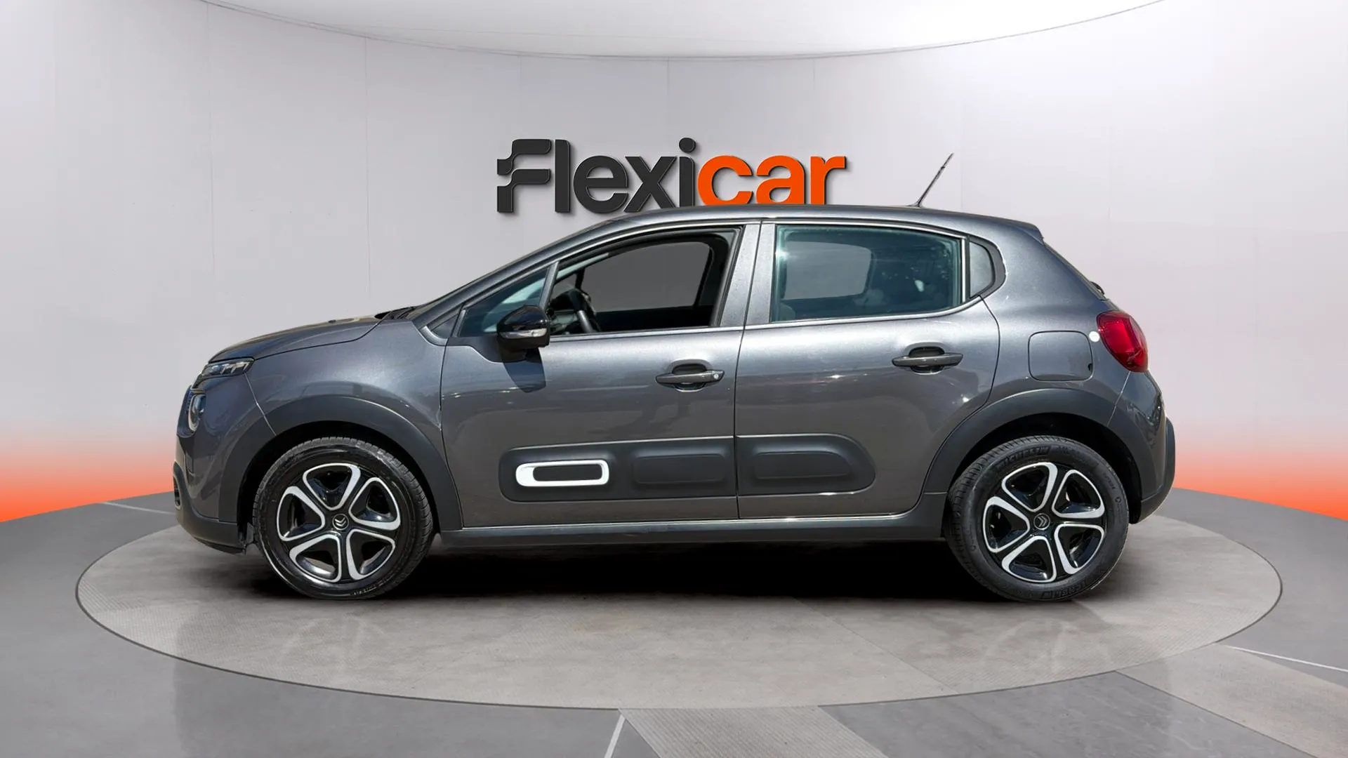 Citroën C3 PureTech Plus - foto 4