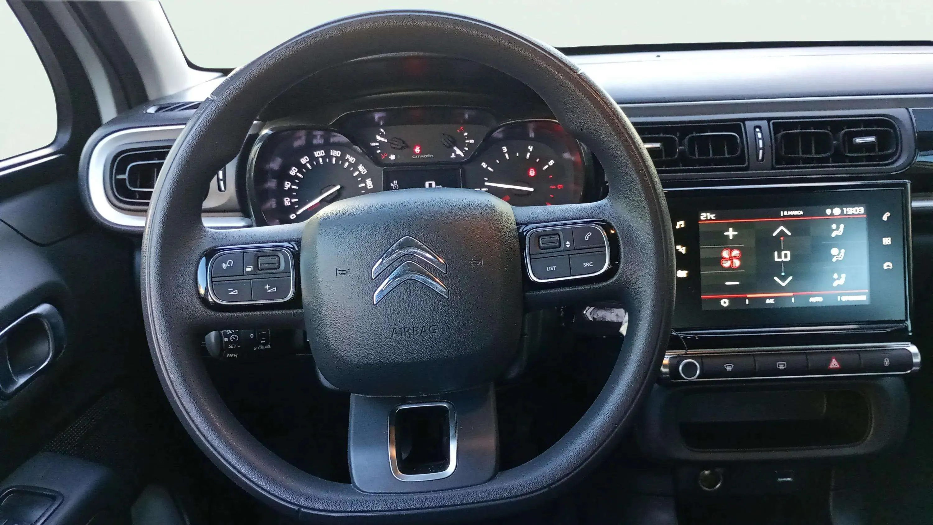Citroën C3 PureTech Plus - foto 9