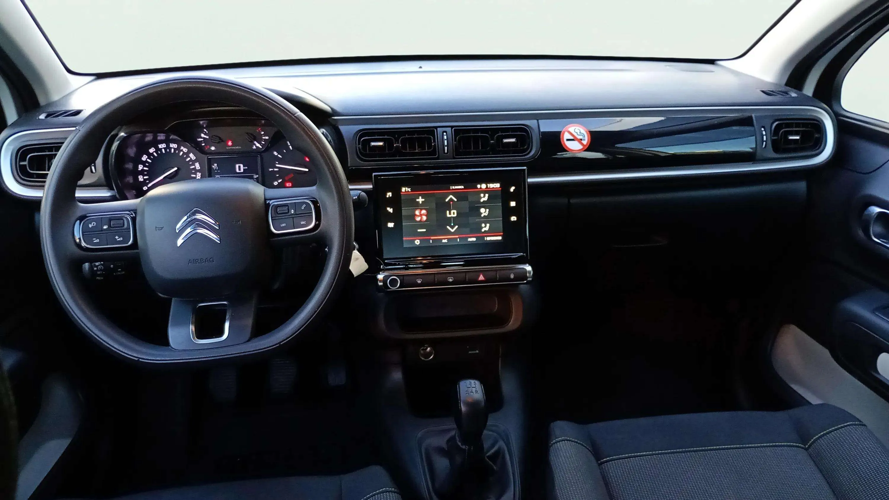 Citroën C3 PureTech Plus - foto 8