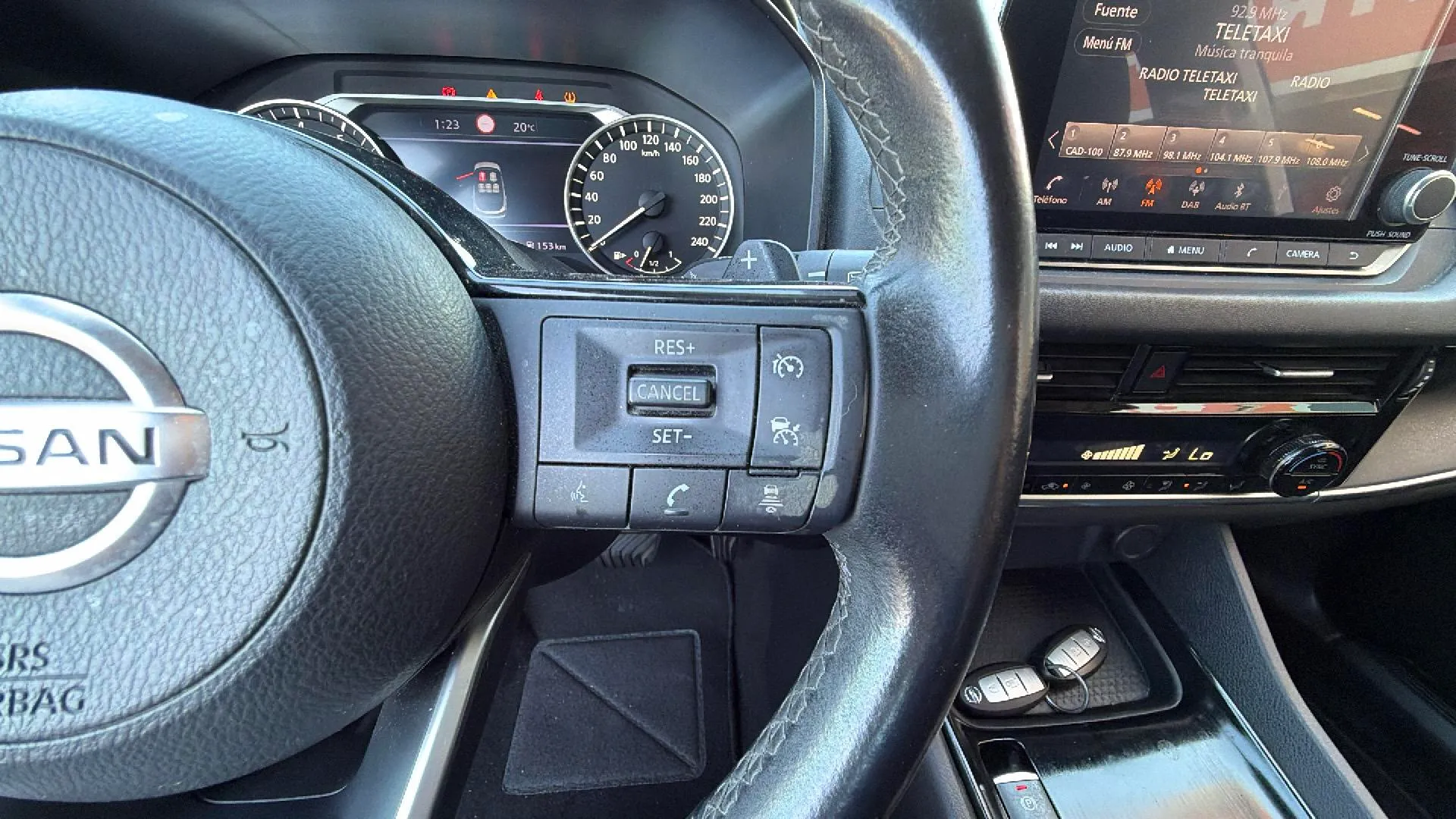 Nissan Qashqai Digt HEV Xtronic - foto 24