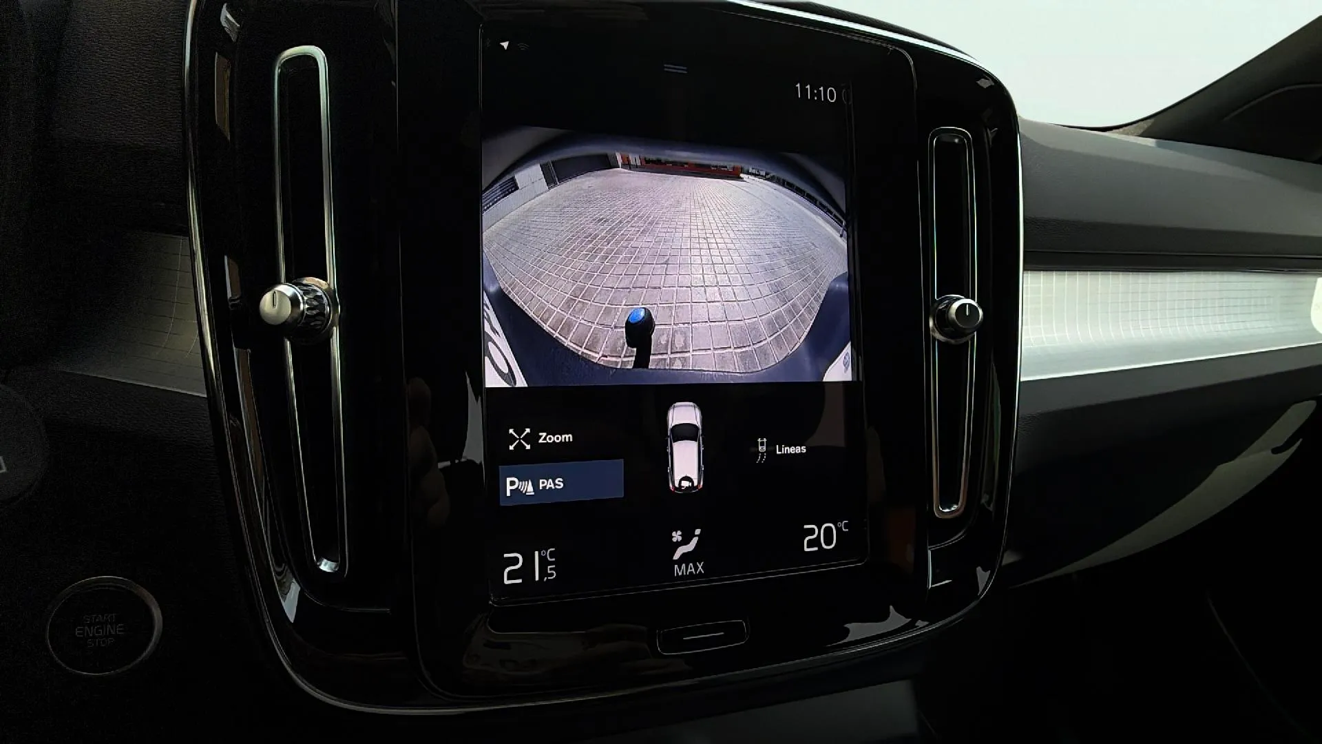 Volvo XC40 1.5 T4 Recharge PHEV Plus Dark - foto 23
