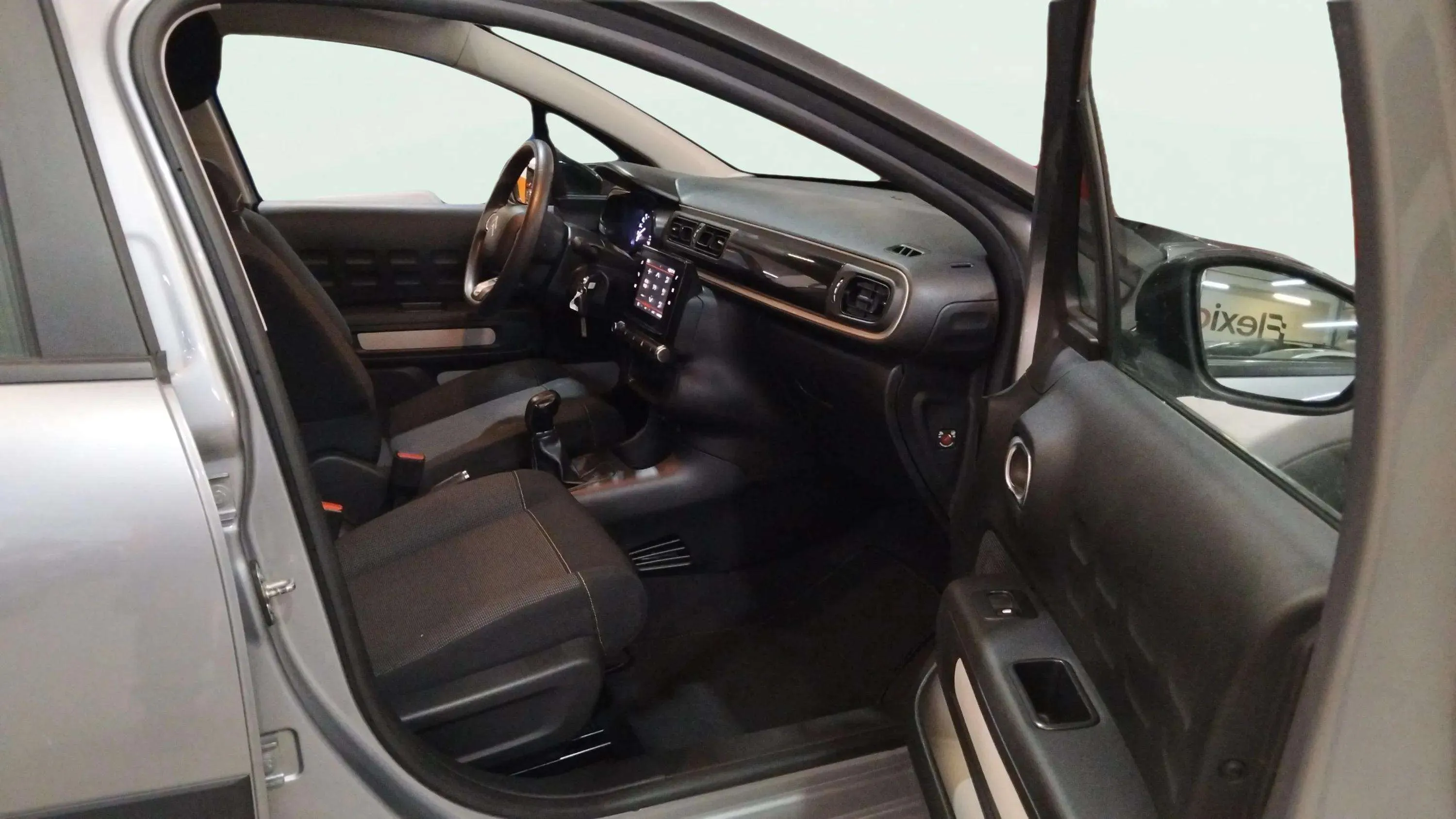 Citroën C3 PureTech Plus - foto 7