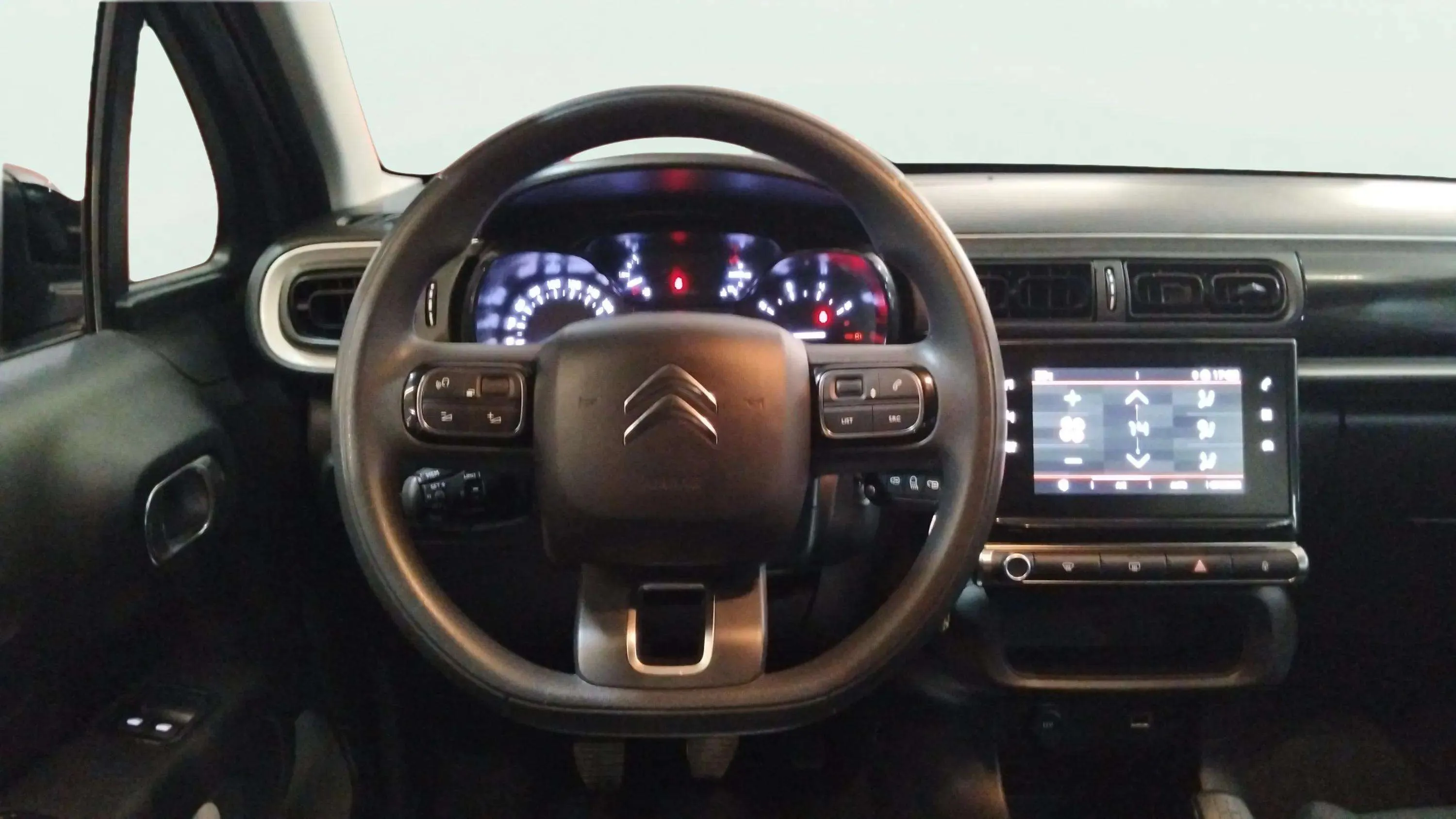 Citroën C3 PureTech Plus - foto 11