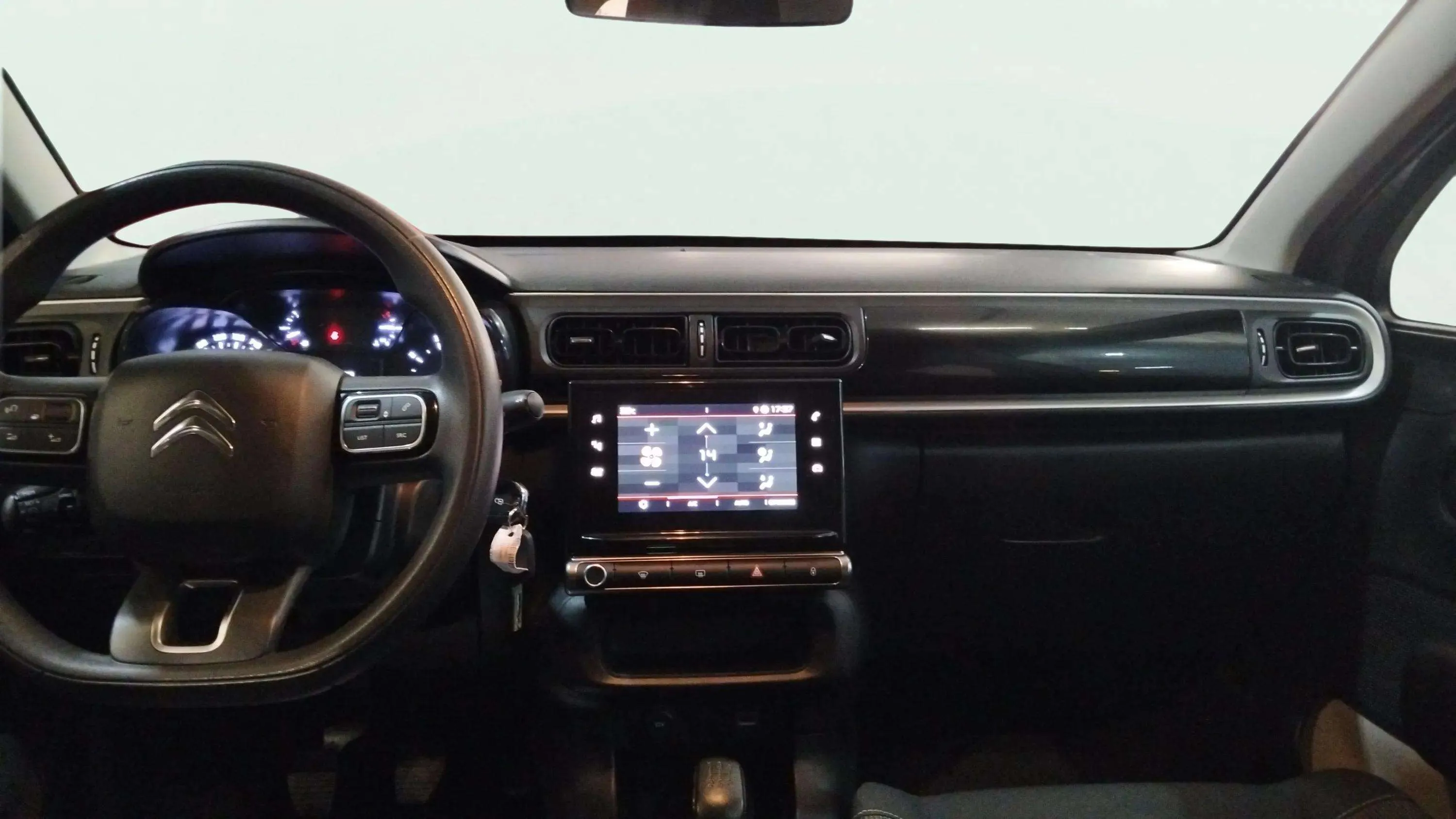 Citroën C3 PureTech Plus - foto 9