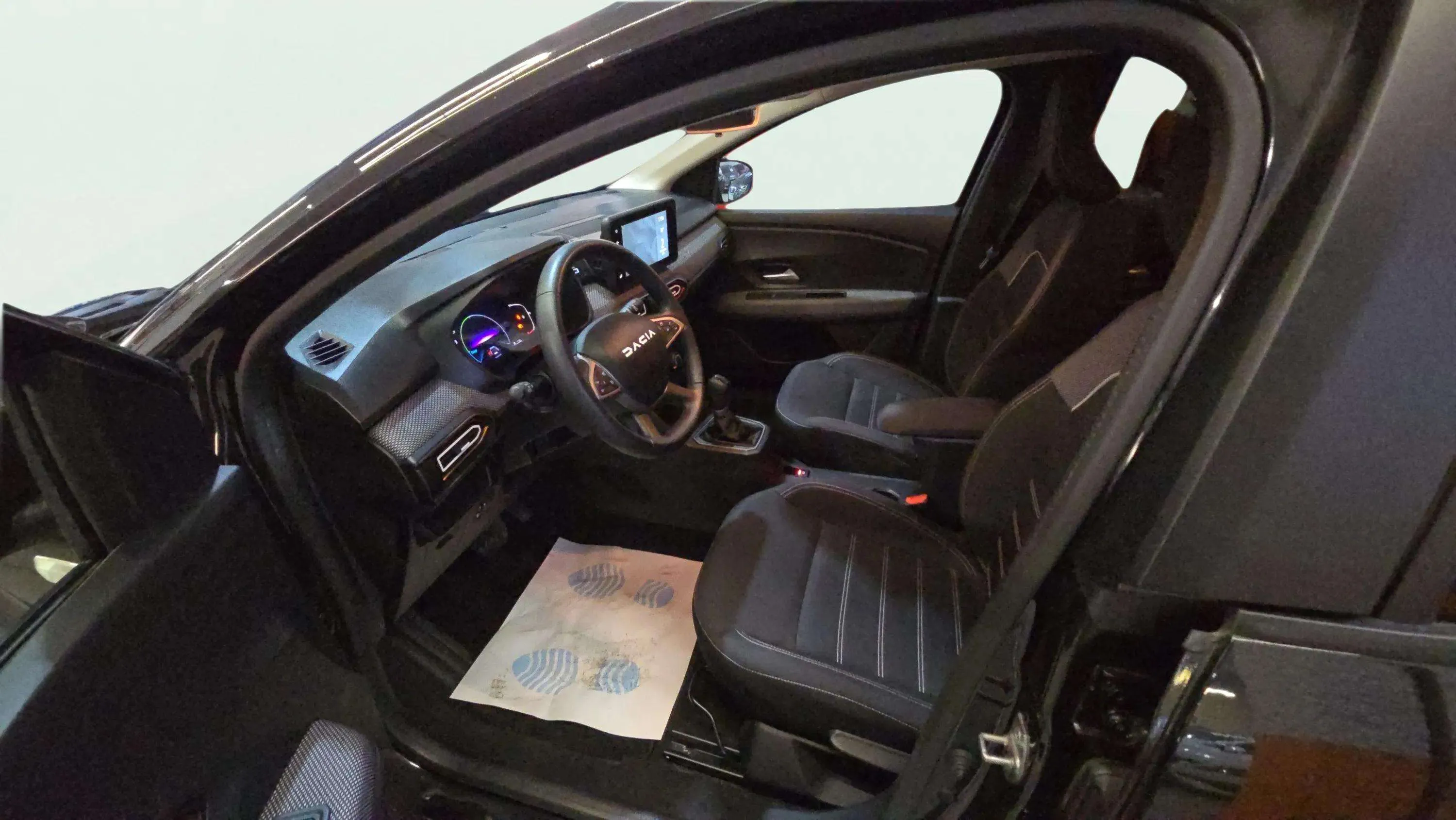 Dacia Jogger Expression Hybrid 7 plazas - foto 9