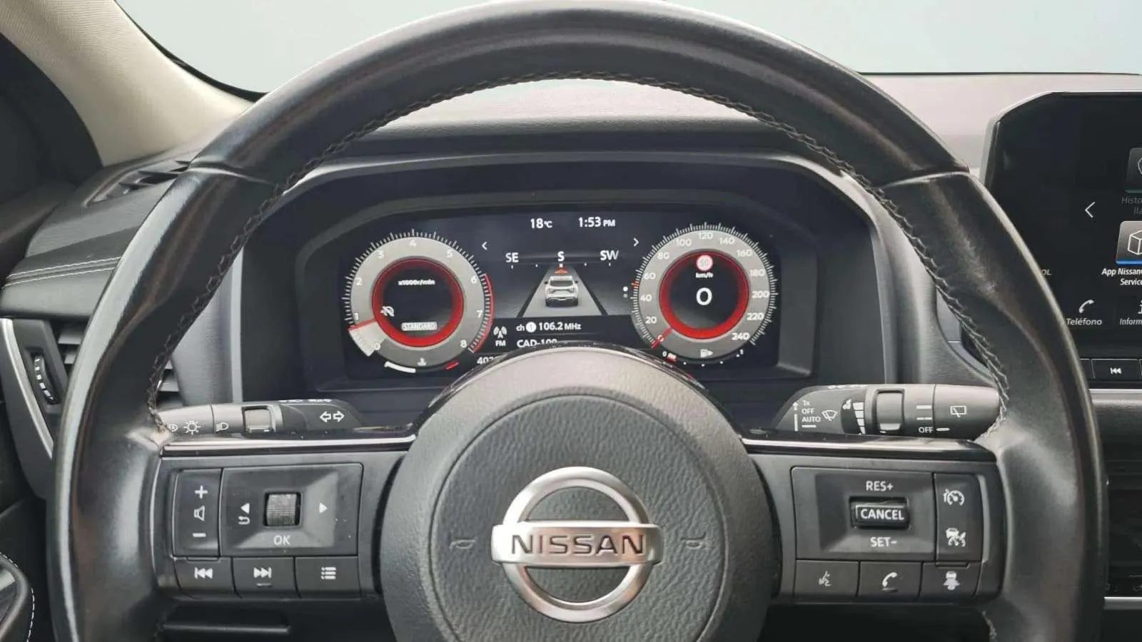 Nissan Qashqai DIG-T N-Connecta - foto 19
