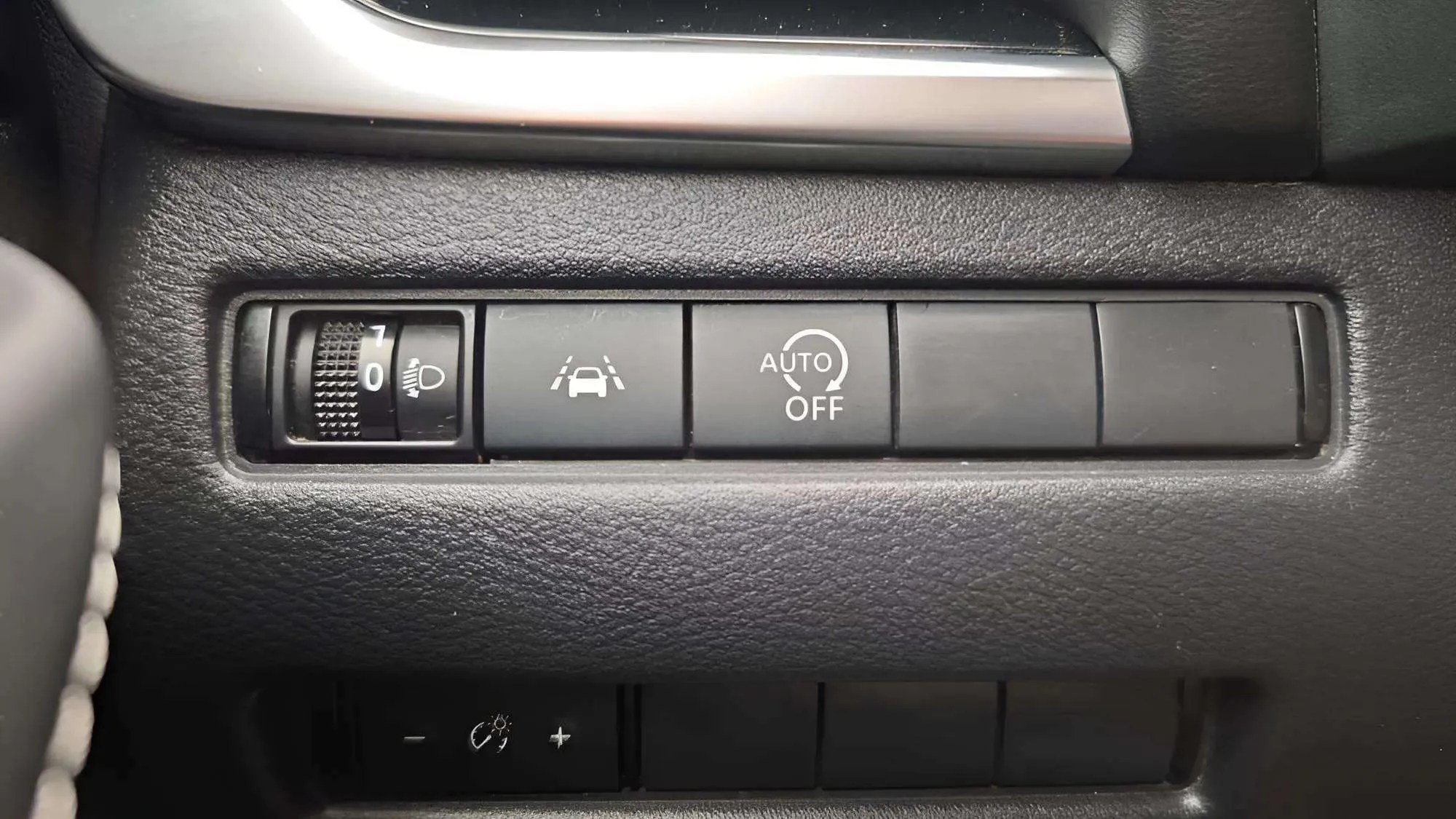 Nissan Qashqai DIG-T N-Connecta - foto 21
