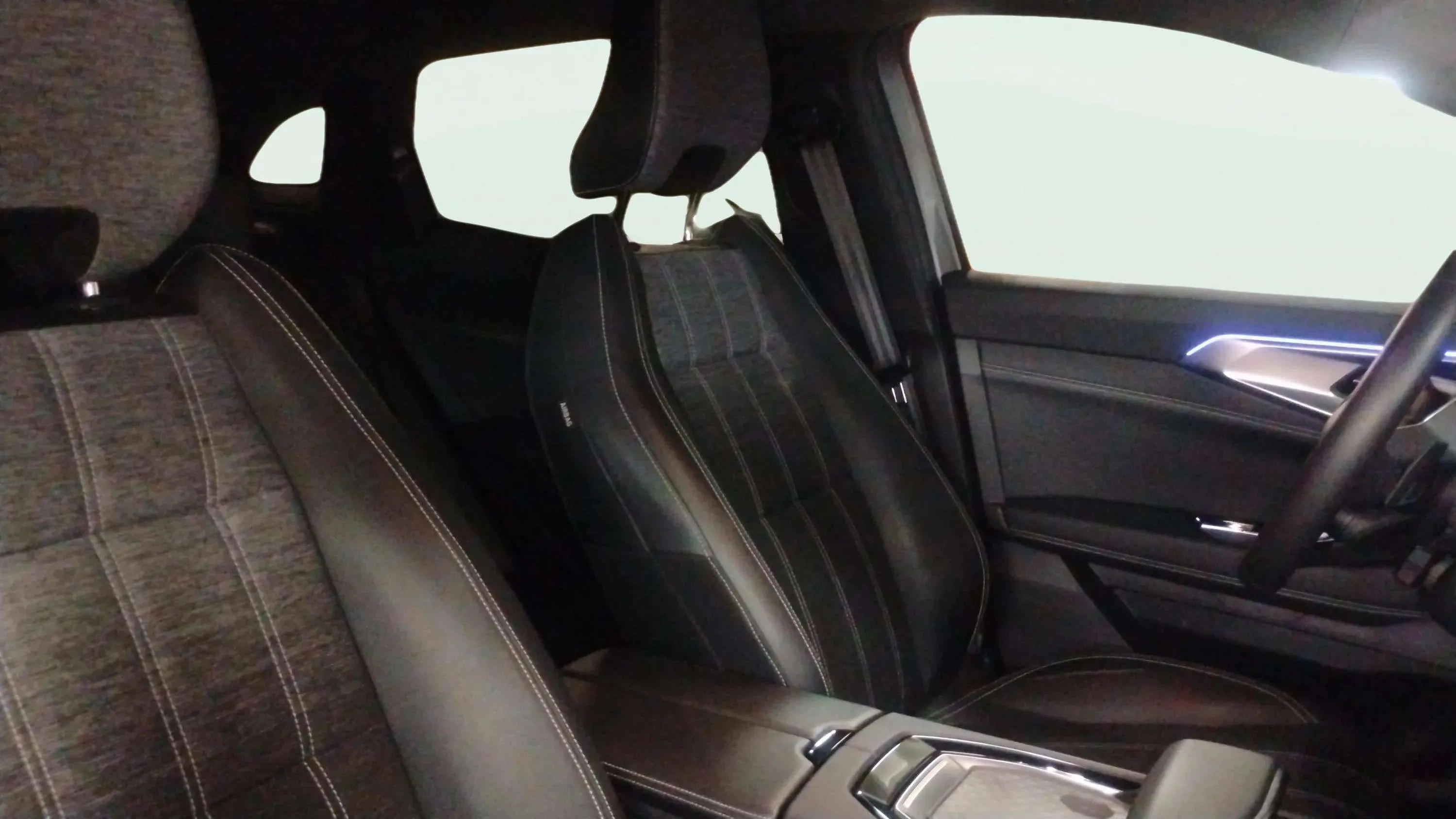 Renault Austral Evolution E-Tech Full Hybrid - foto 11