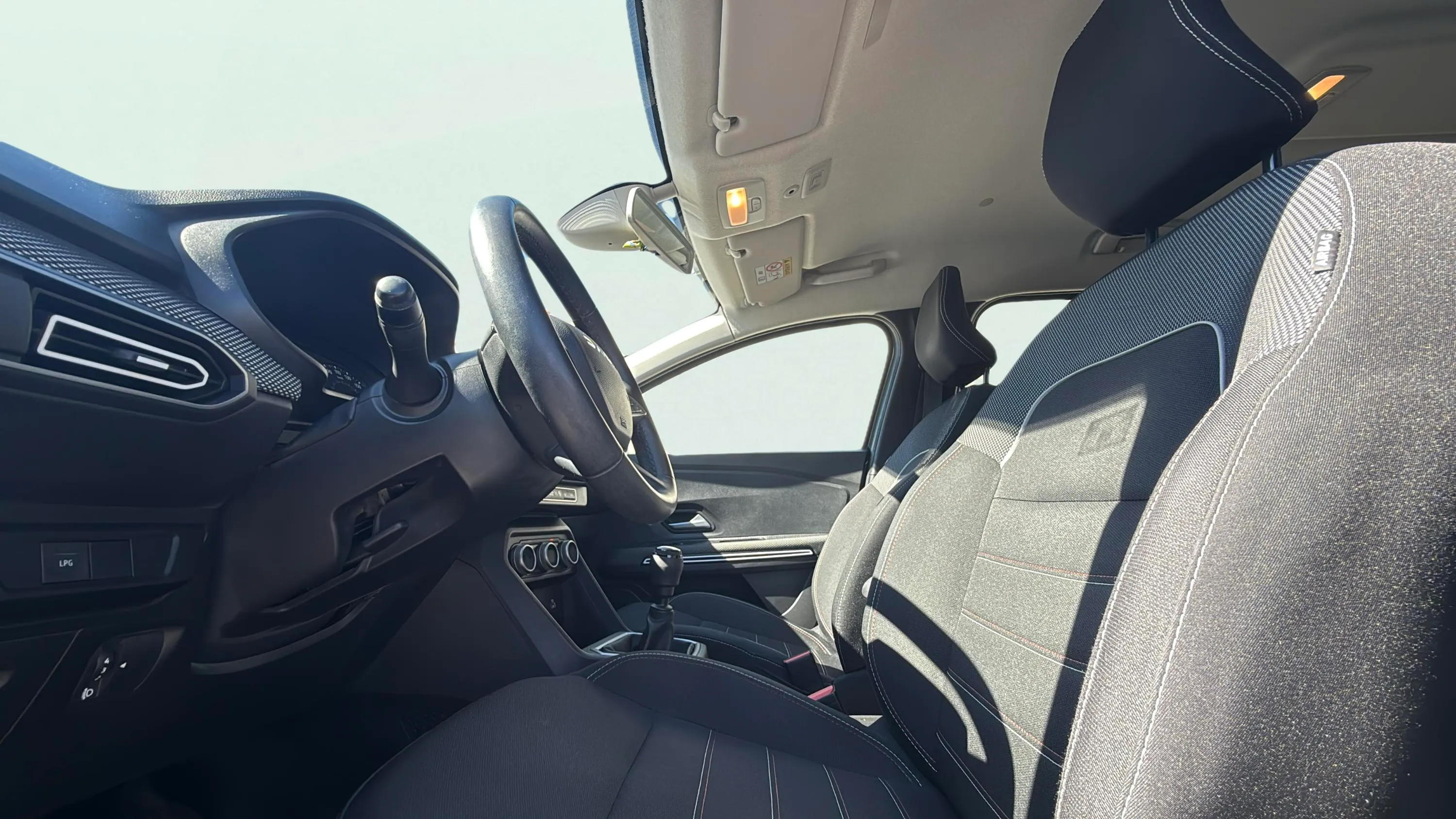 Dacia Jogger Expression ECO-G 7 plazas - foto 14