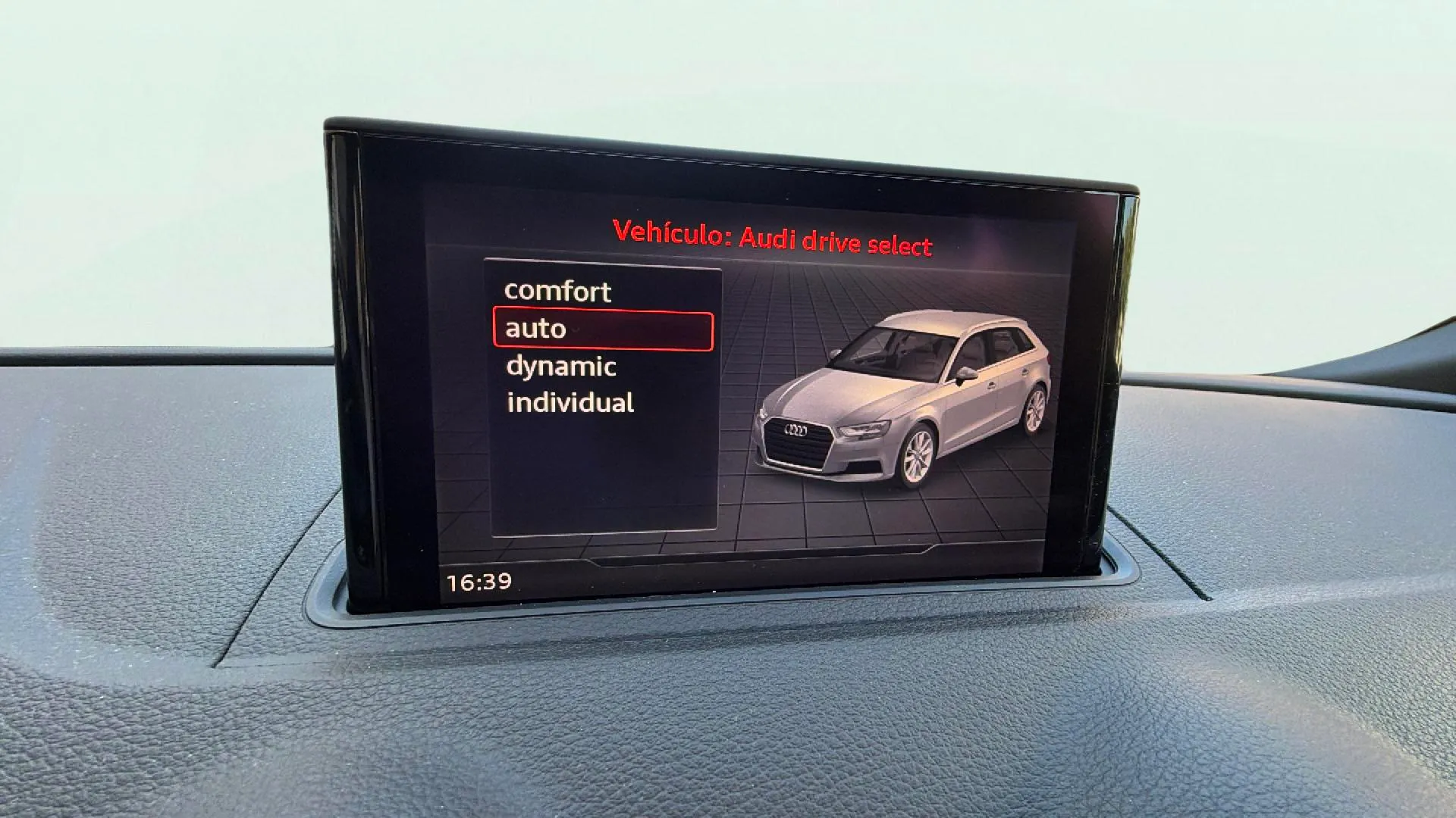 Audi A3 30 TFSI Sportback - foto 20