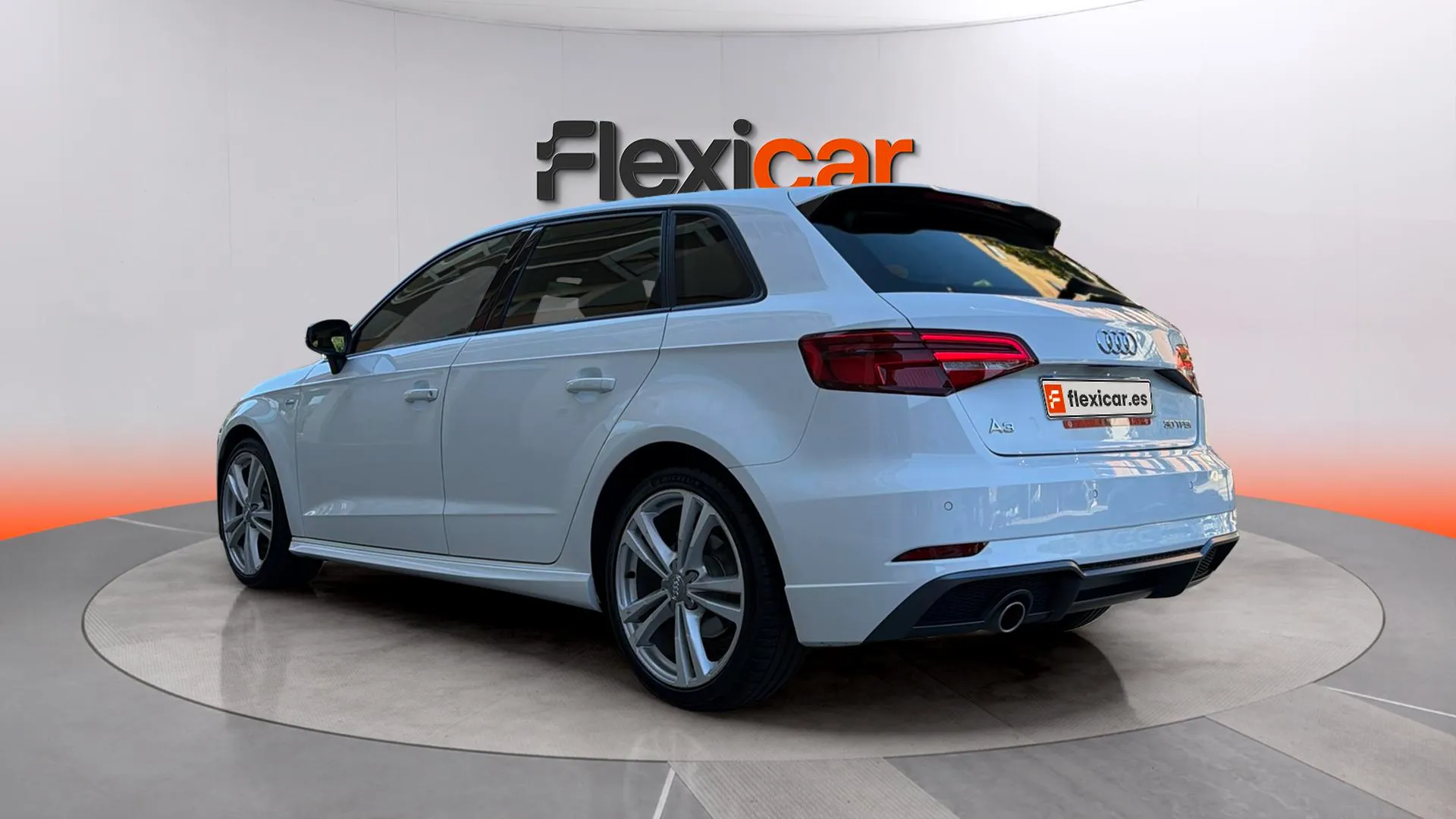 Audi A3 30 TFSI Sportback - foto 5