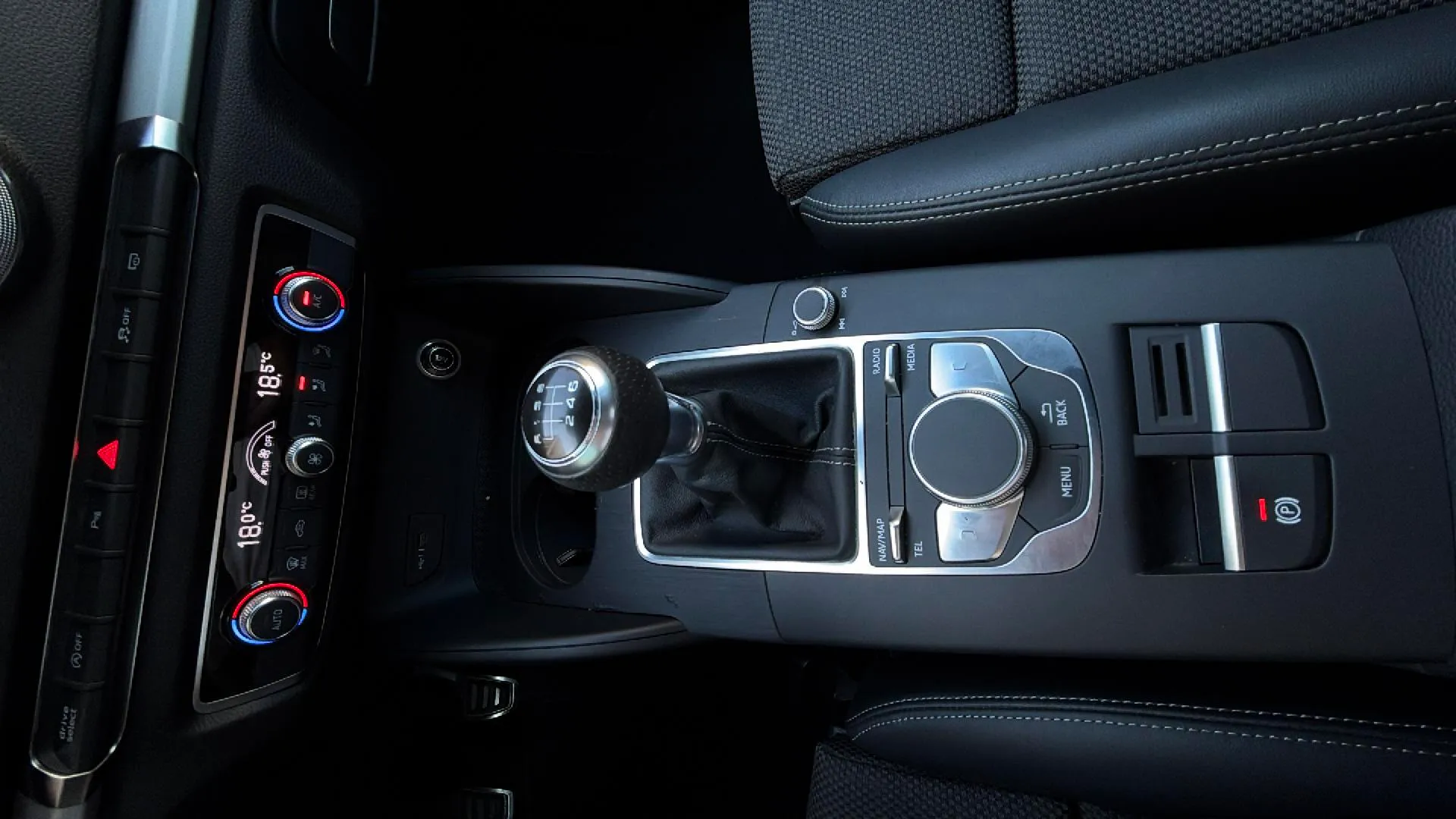 Audi A3 30 TFSI Sportback - foto 21
