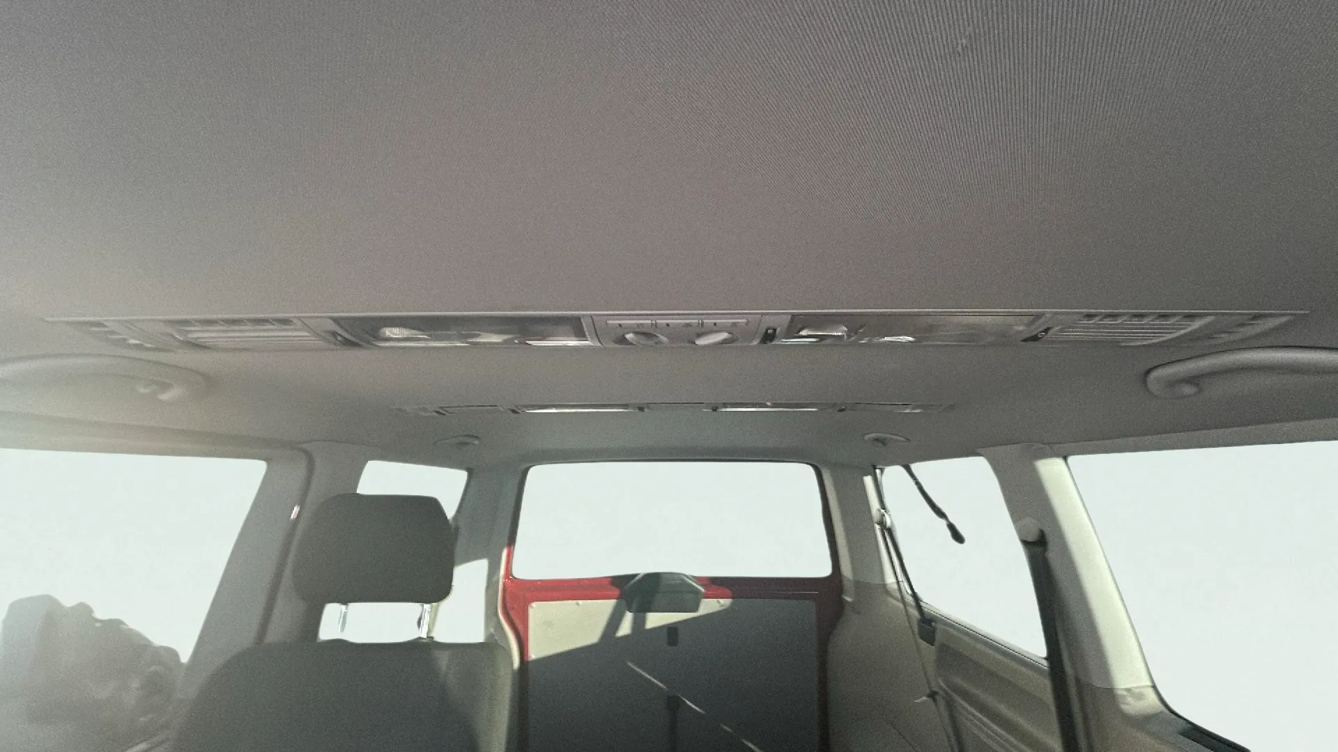 Volkswagen Caravelle Trendline Largo 2.0 TDI BMT - foto 16