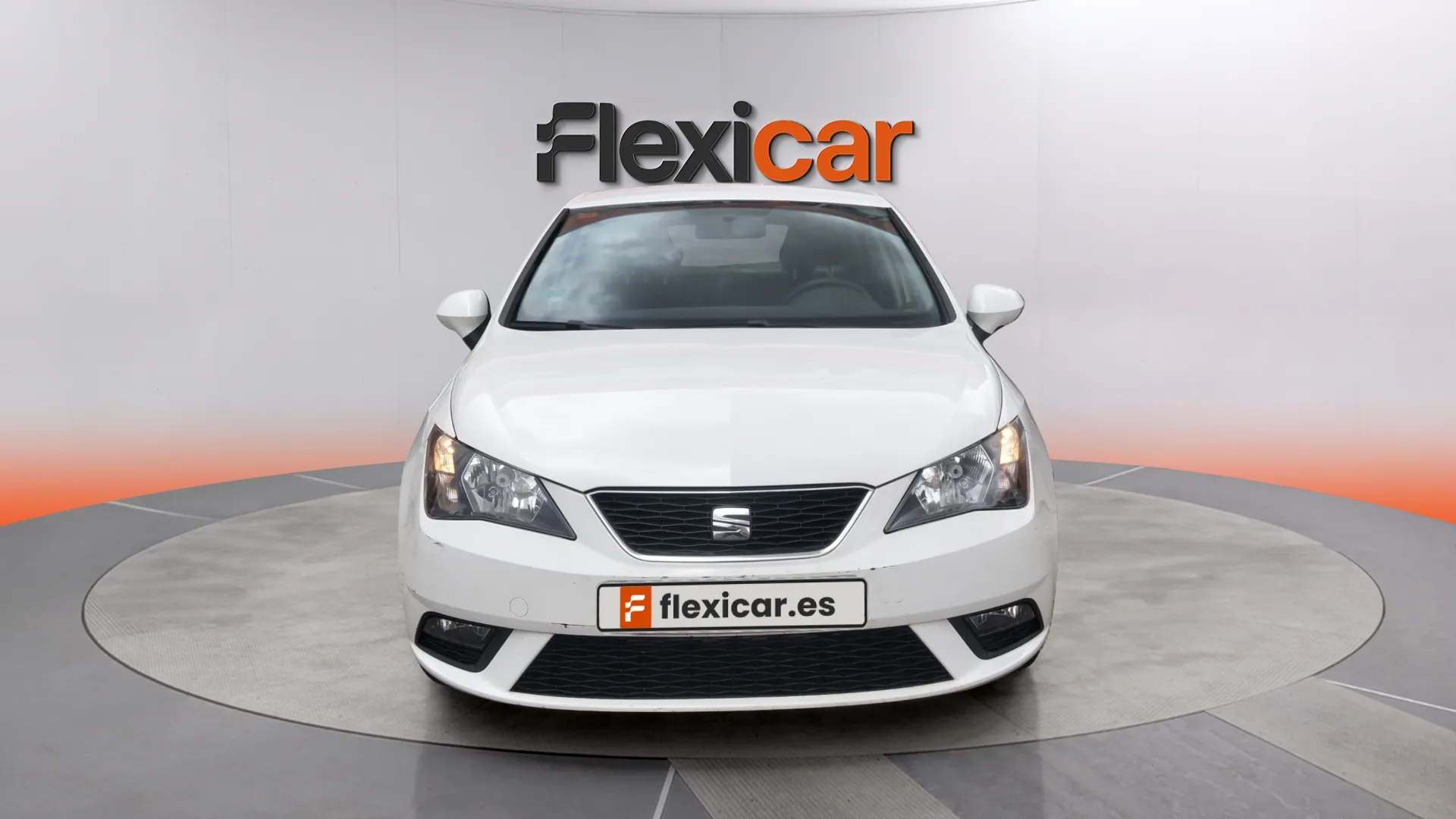 SEAT Ibiza 1.2 TSI Reference - foto 2