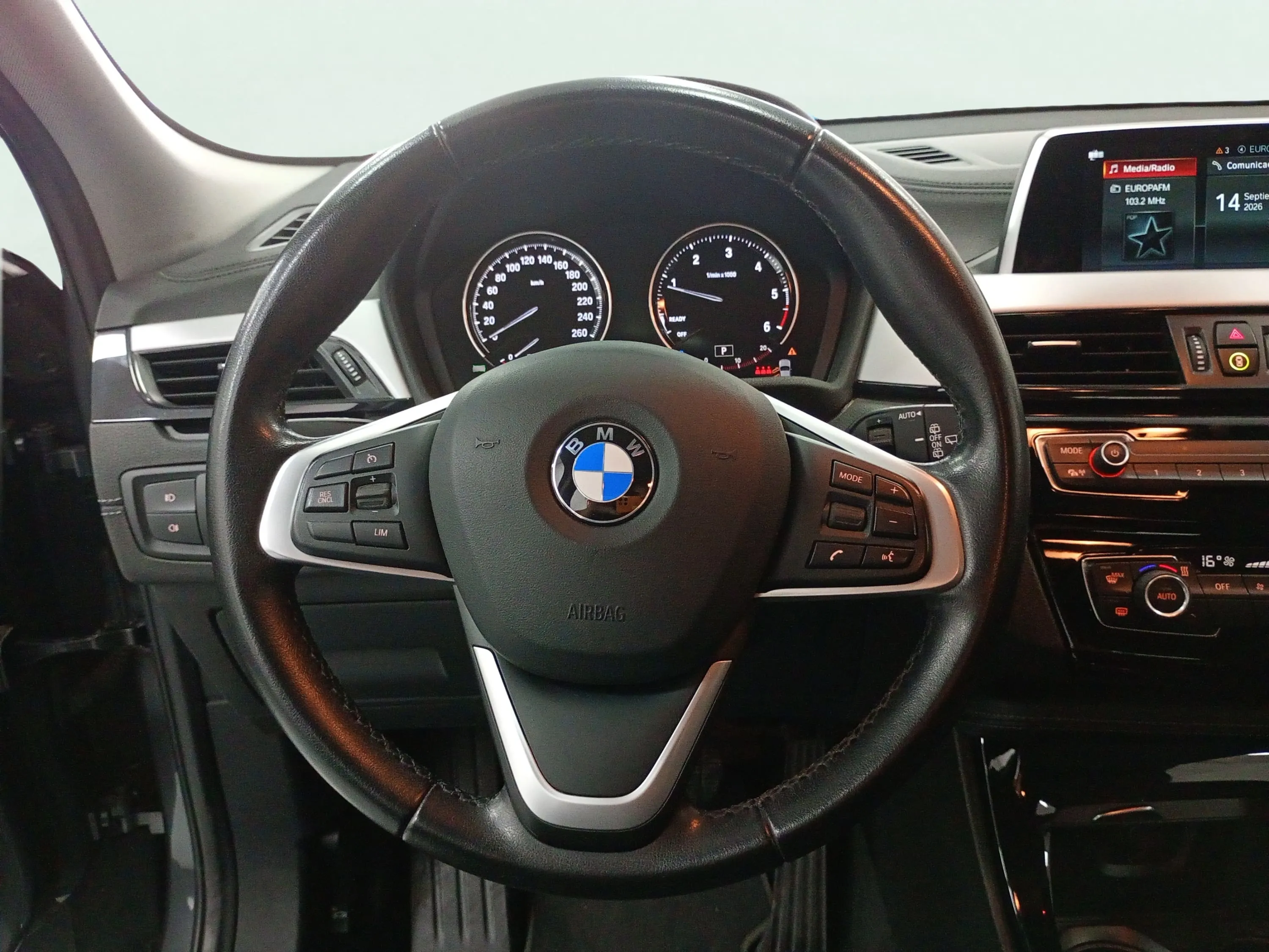 BMW X2 xDrive20dA - foto 8