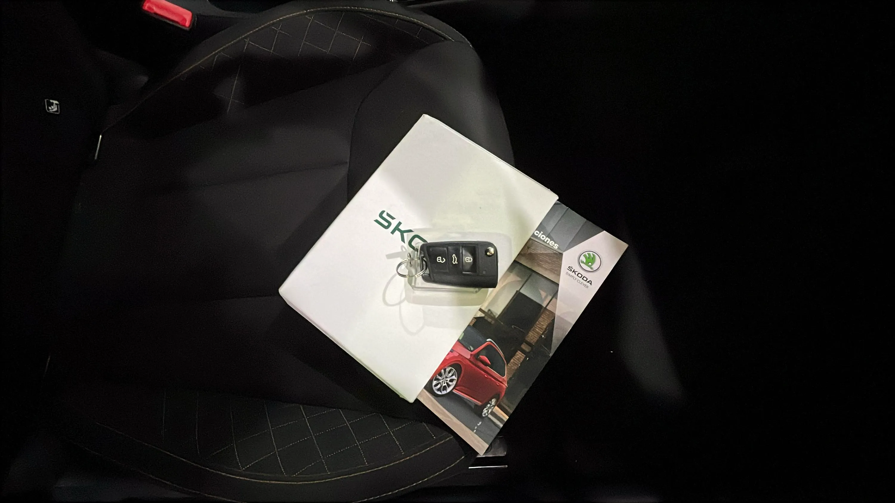 Škoda Kamiq 1.5 TSI DSG Ambition - foto 25