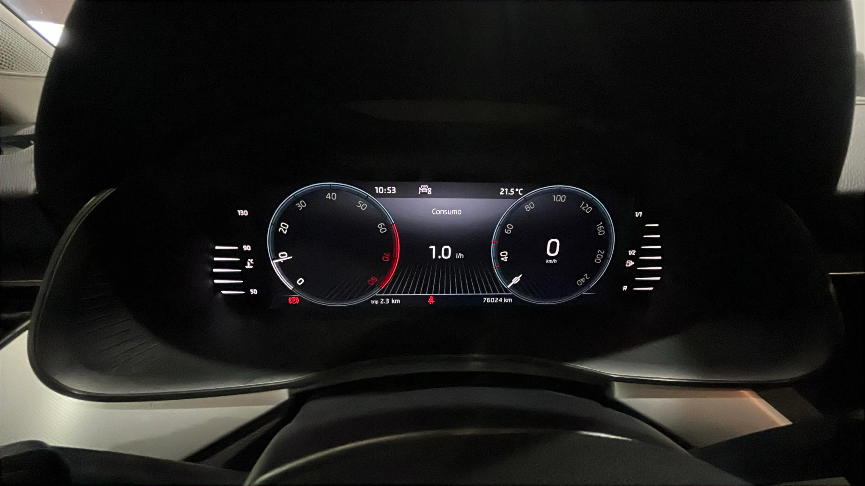 Škoda Kamiq 1.5 TSI DSG Ambition - foto 13
