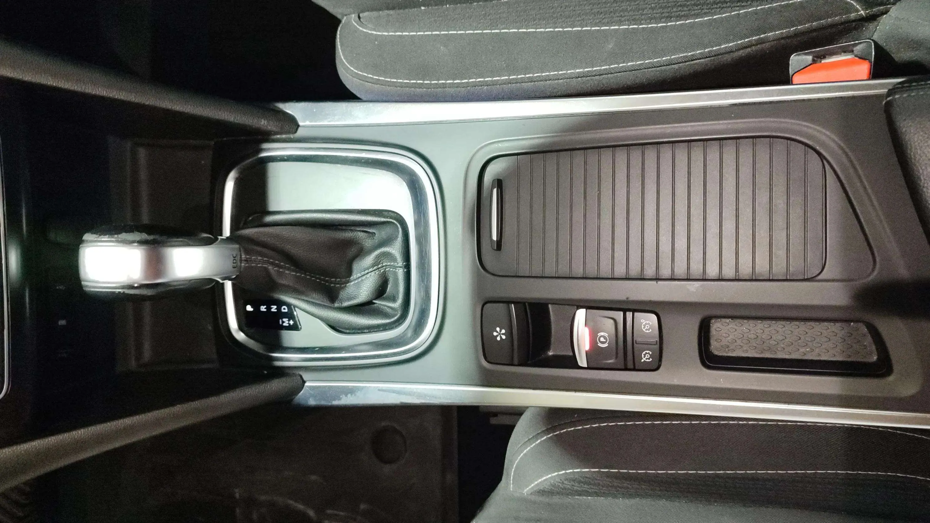 Renault Mégane Zen Energy TCe EDC - foto 15