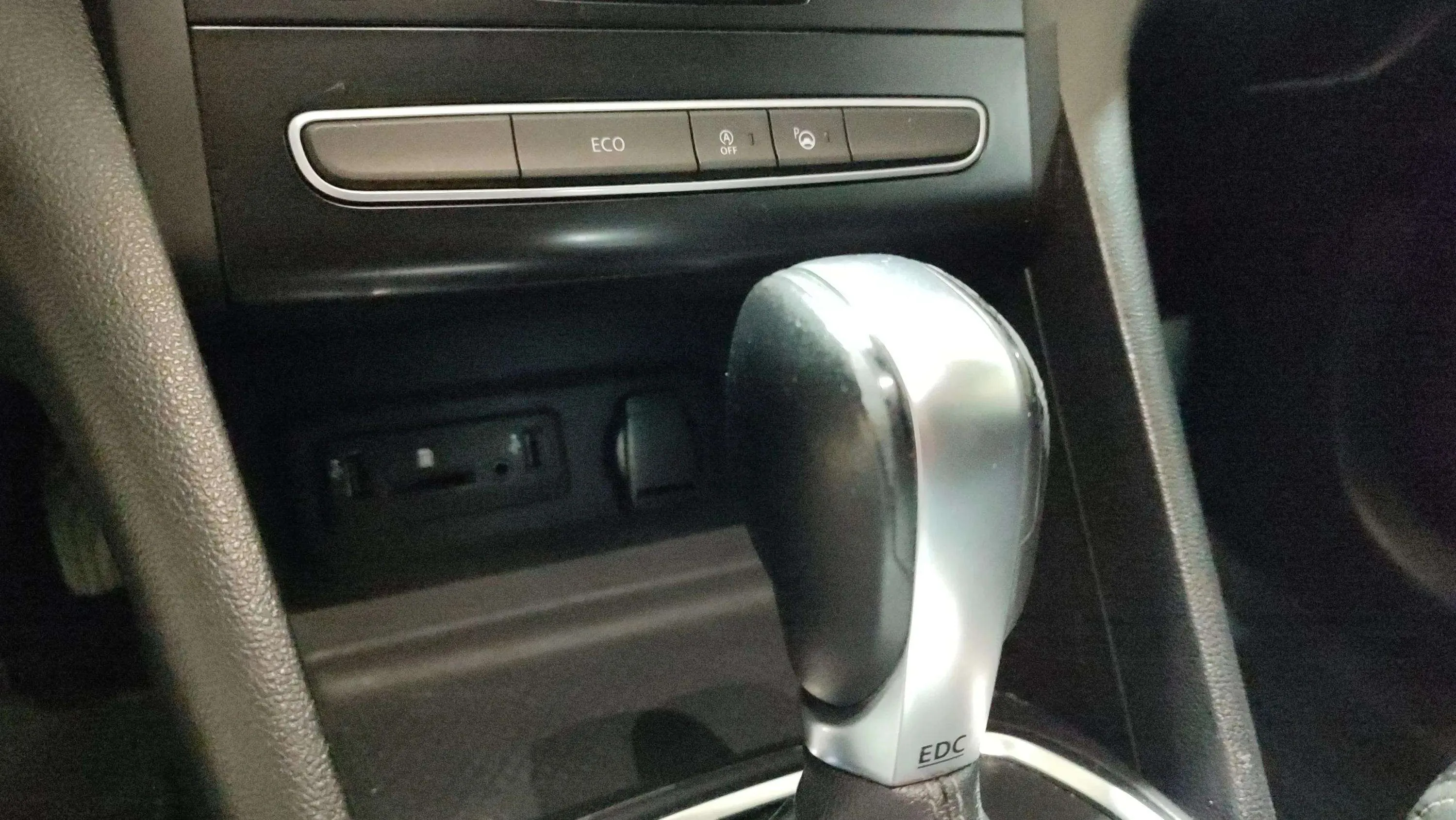 Renault Mégane Zen Energy TCe EDC - foto 13