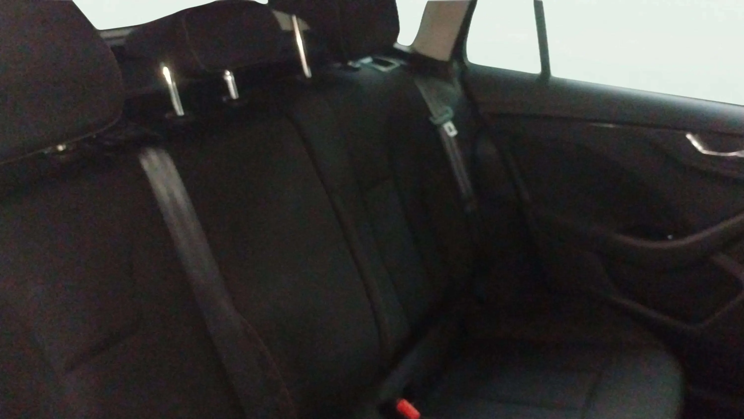 Škoda Kamiq 1.5 TSI DSG Ambition - foto 17