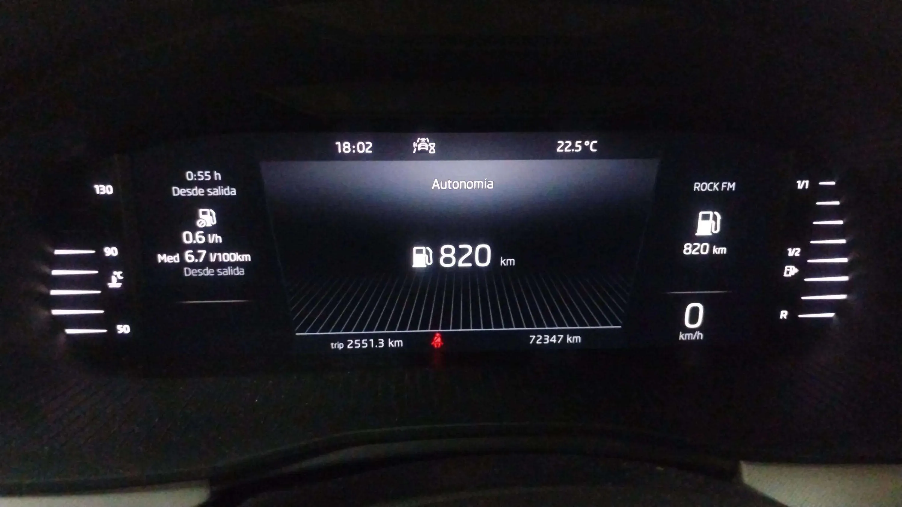 Škoda Kamiq 1.5 TSI DSG Ambition - foto 21