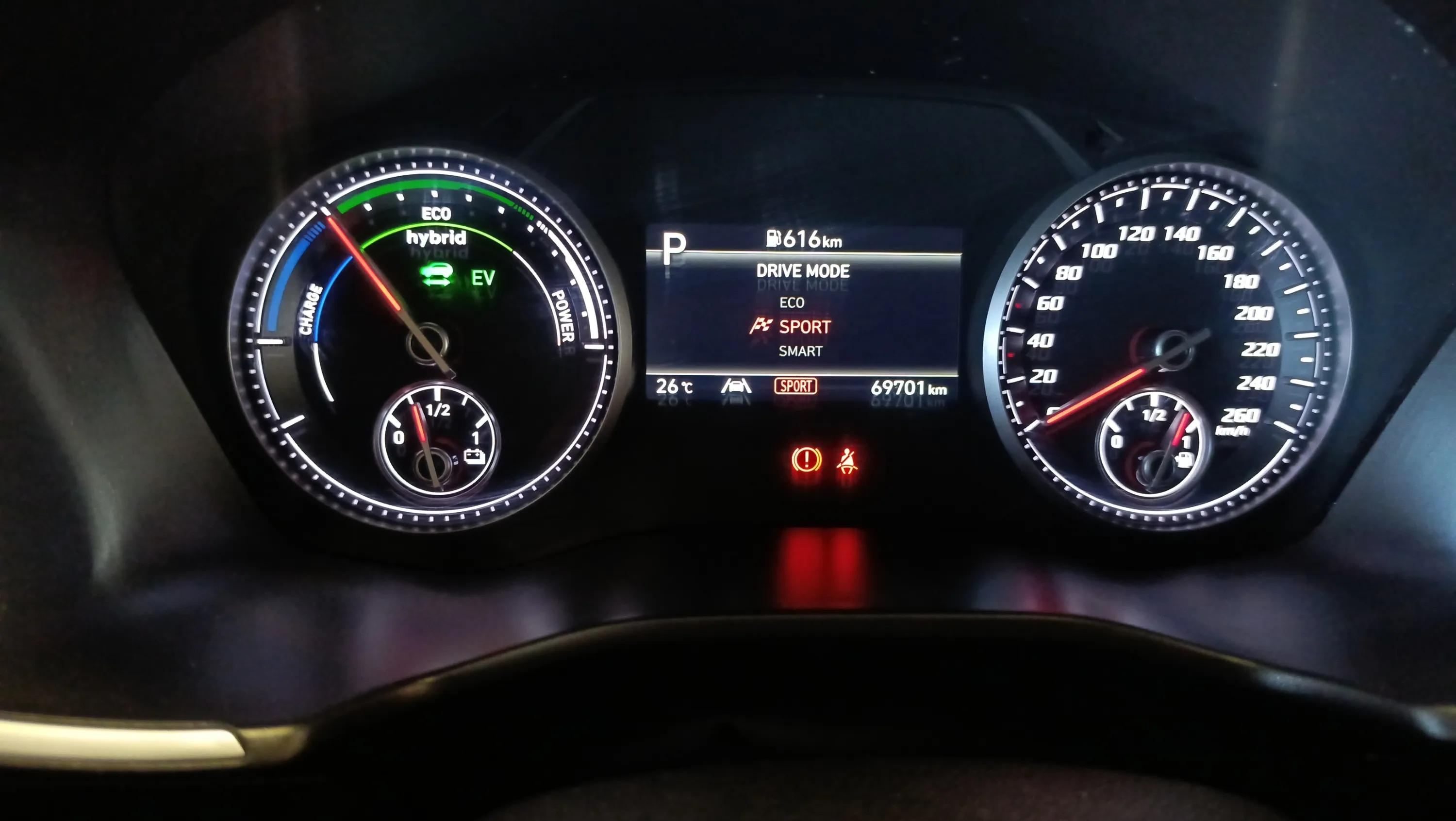 Hyundai Santa Fe 1.6 T-GDi HEV Klass 4x2 - foto 17