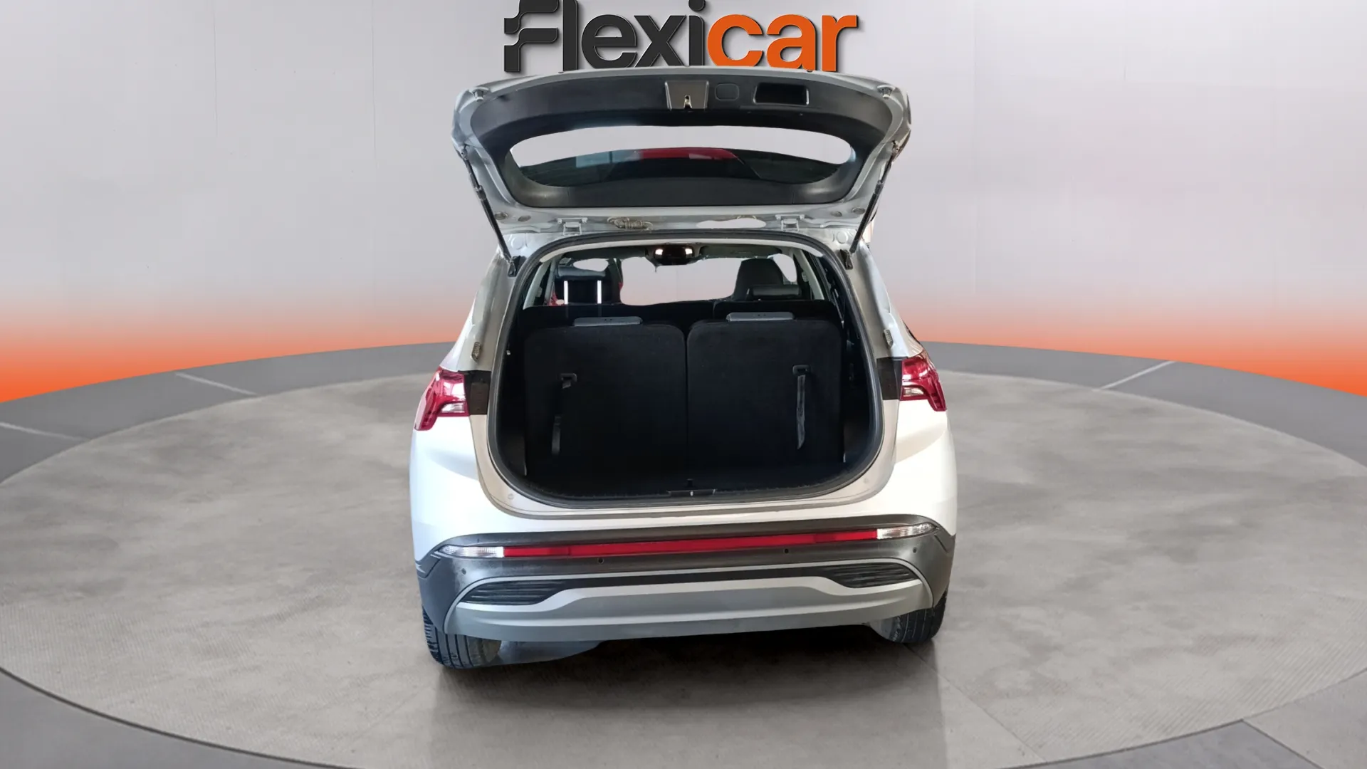 Hyundai Santa Fe 1.6 T-GDi HEV Klass 4x2 - foto 39