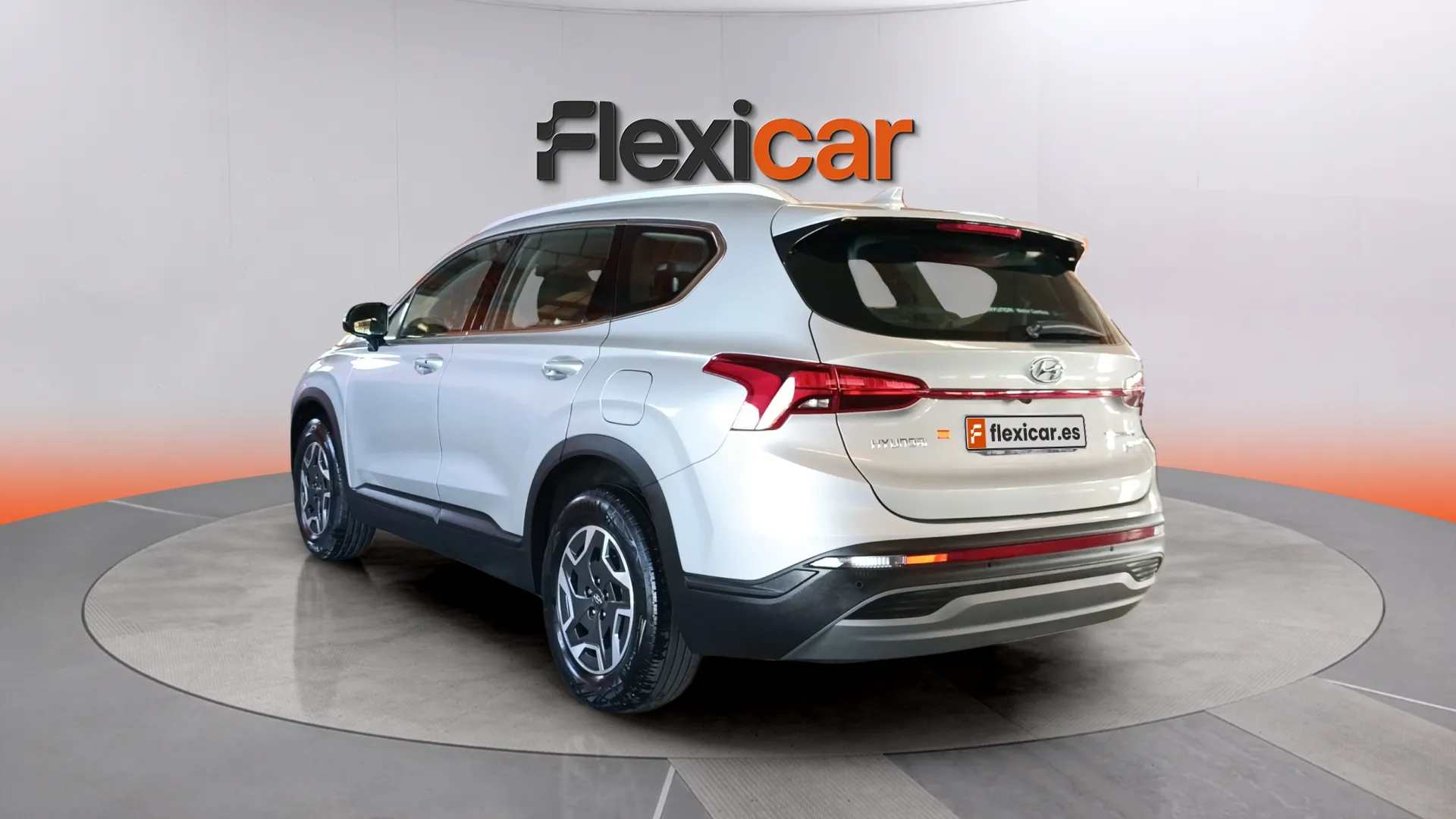 Hyundai Santa Fe 1.6 T-GDi HEV Klass 4x2 - foto 5