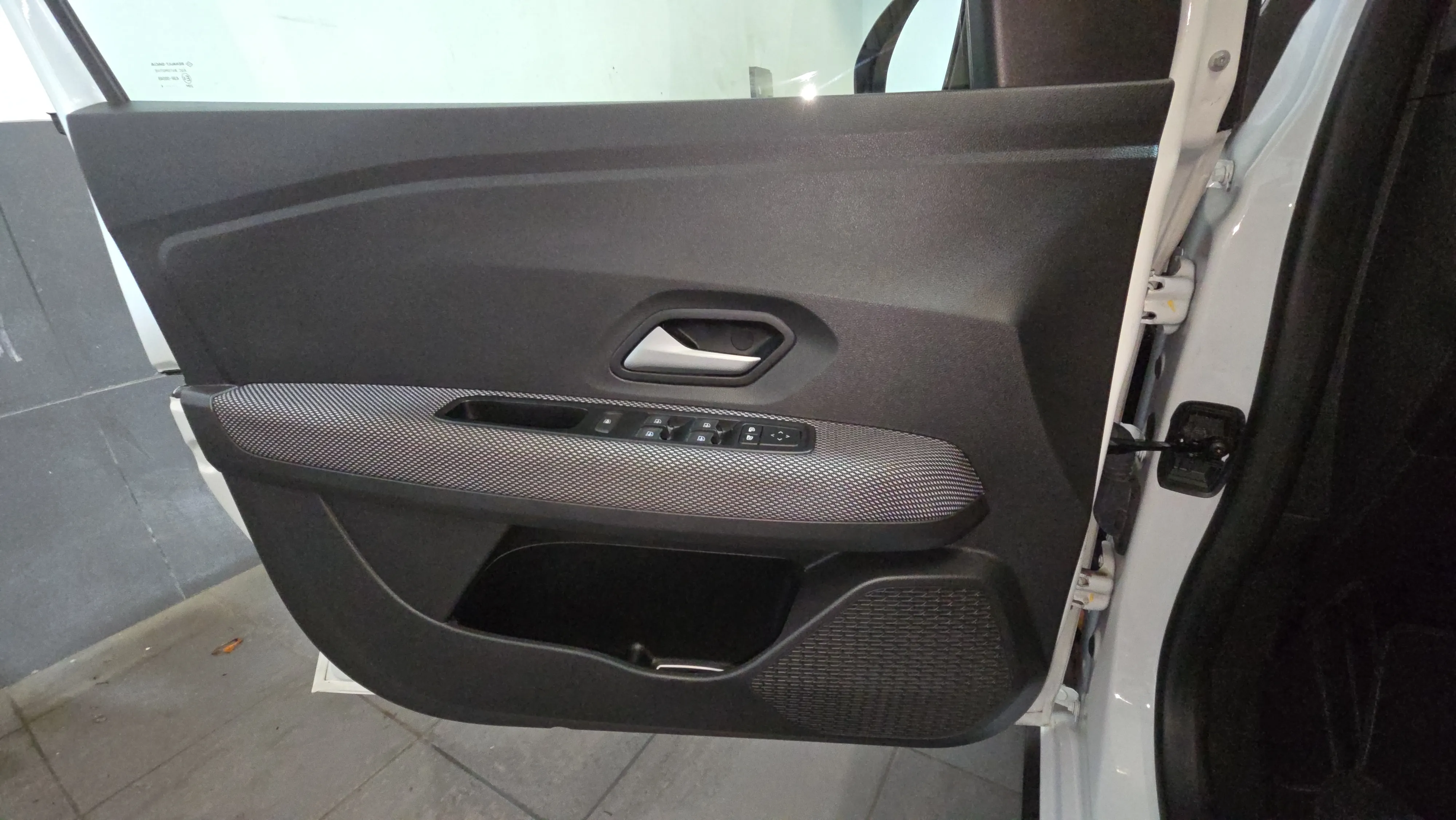Dacia Sandero Stepway Essential ECO-G - foto 17