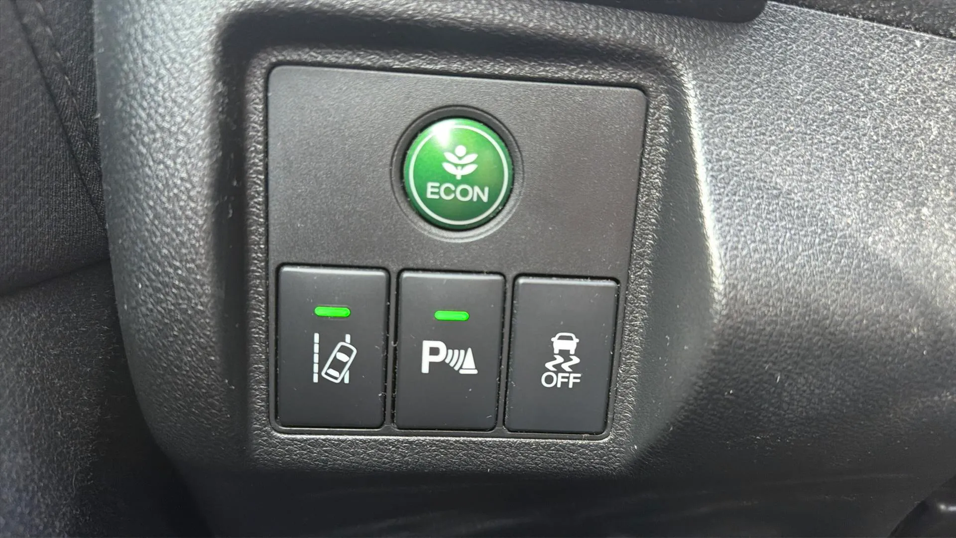 Honda HR-V 1.5 i-VTEC Executive - foto 15