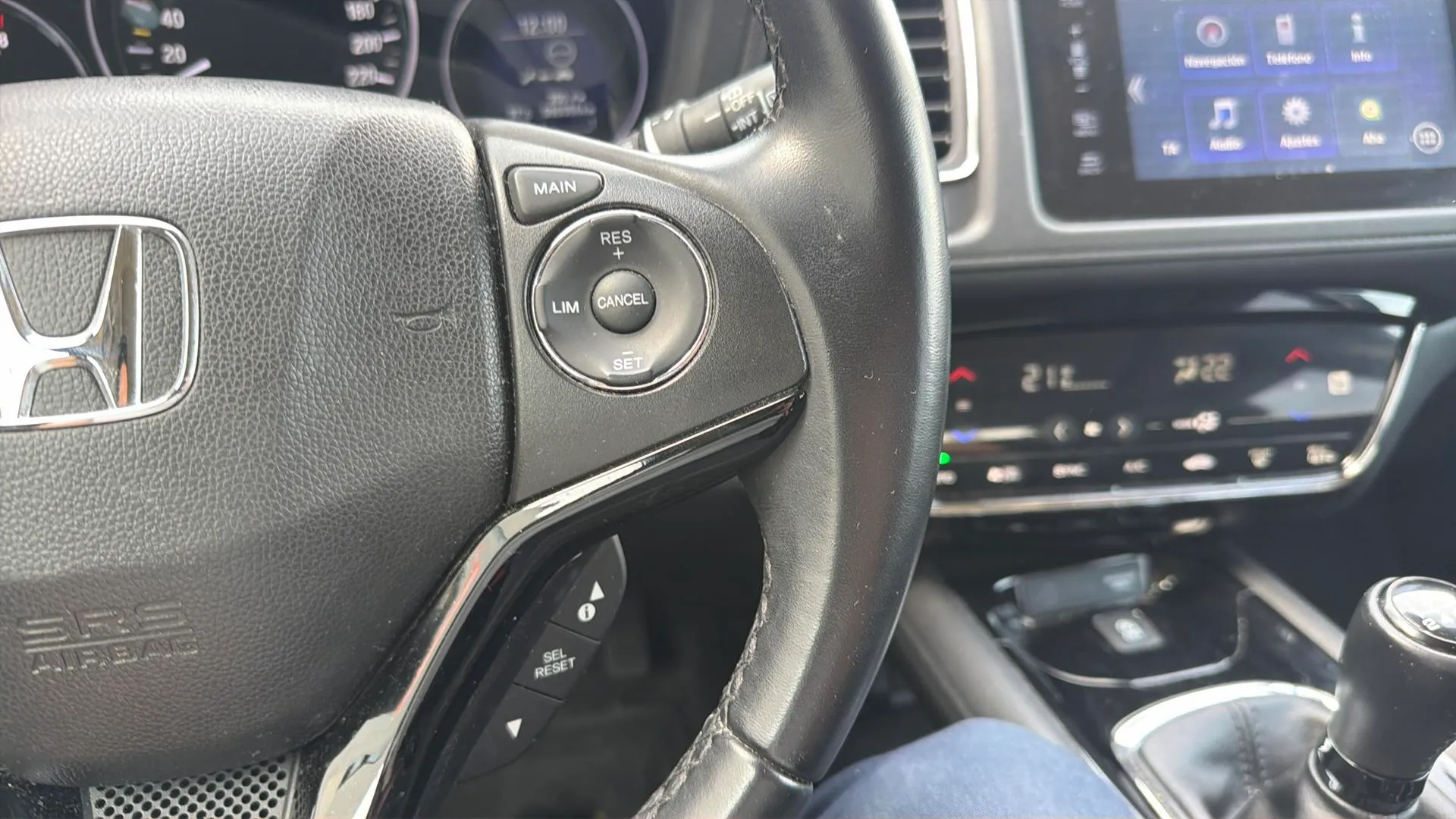 Honda HR-V 1.5 i-VTEC Executive - foto 13