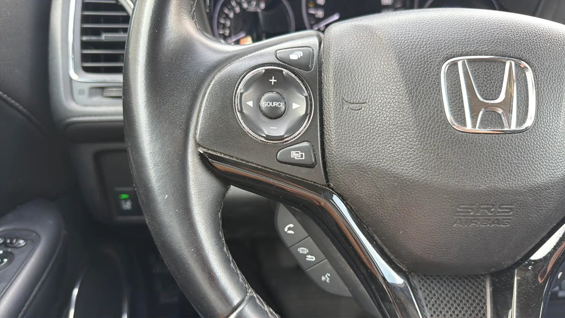 Honda HR-V 1.5 i-VTEC Executive - foto 14